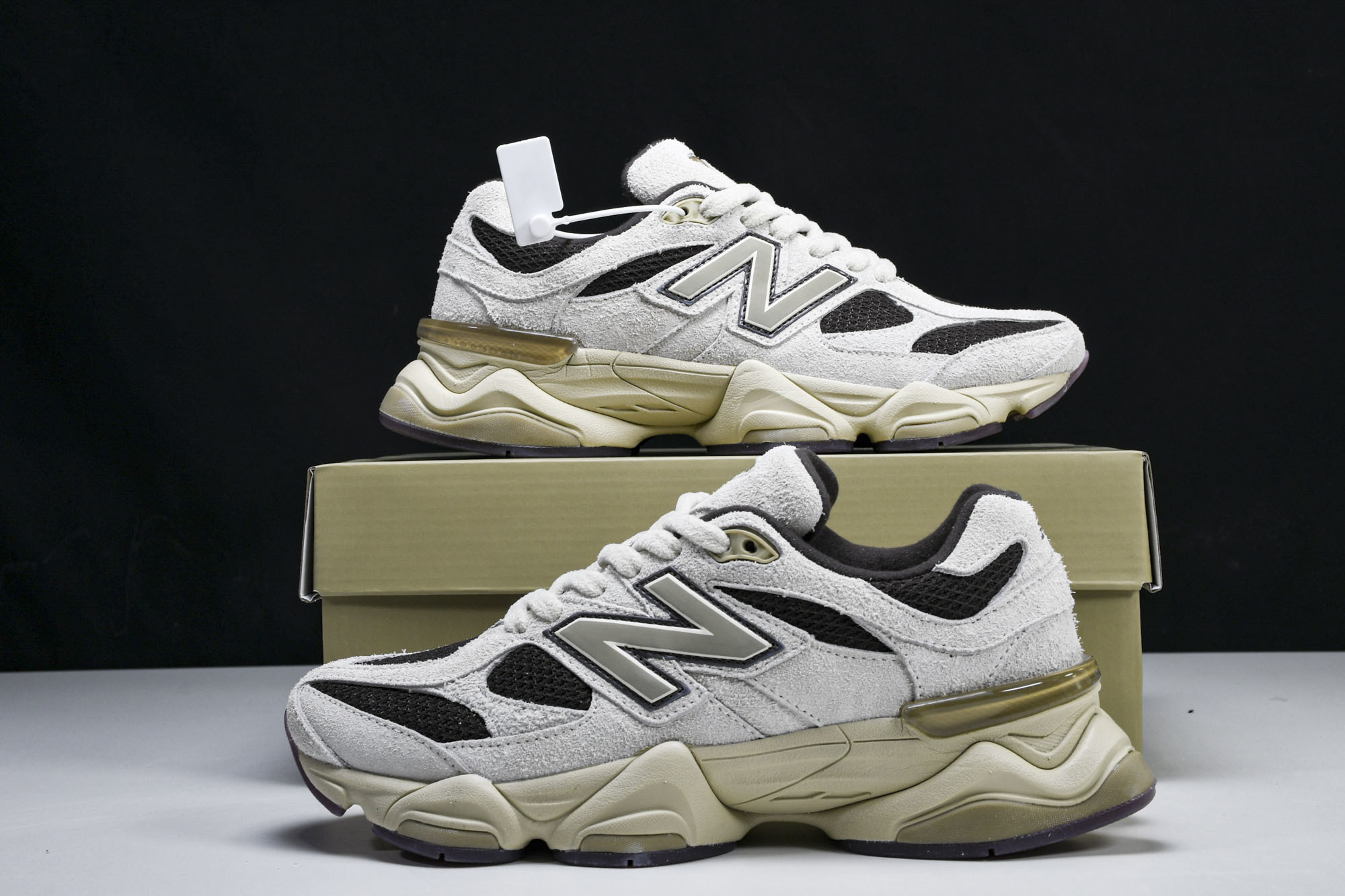 Joe Freshgoods x New Balance NB9060 联名款 复古休闲运动慢跑鞋 U9