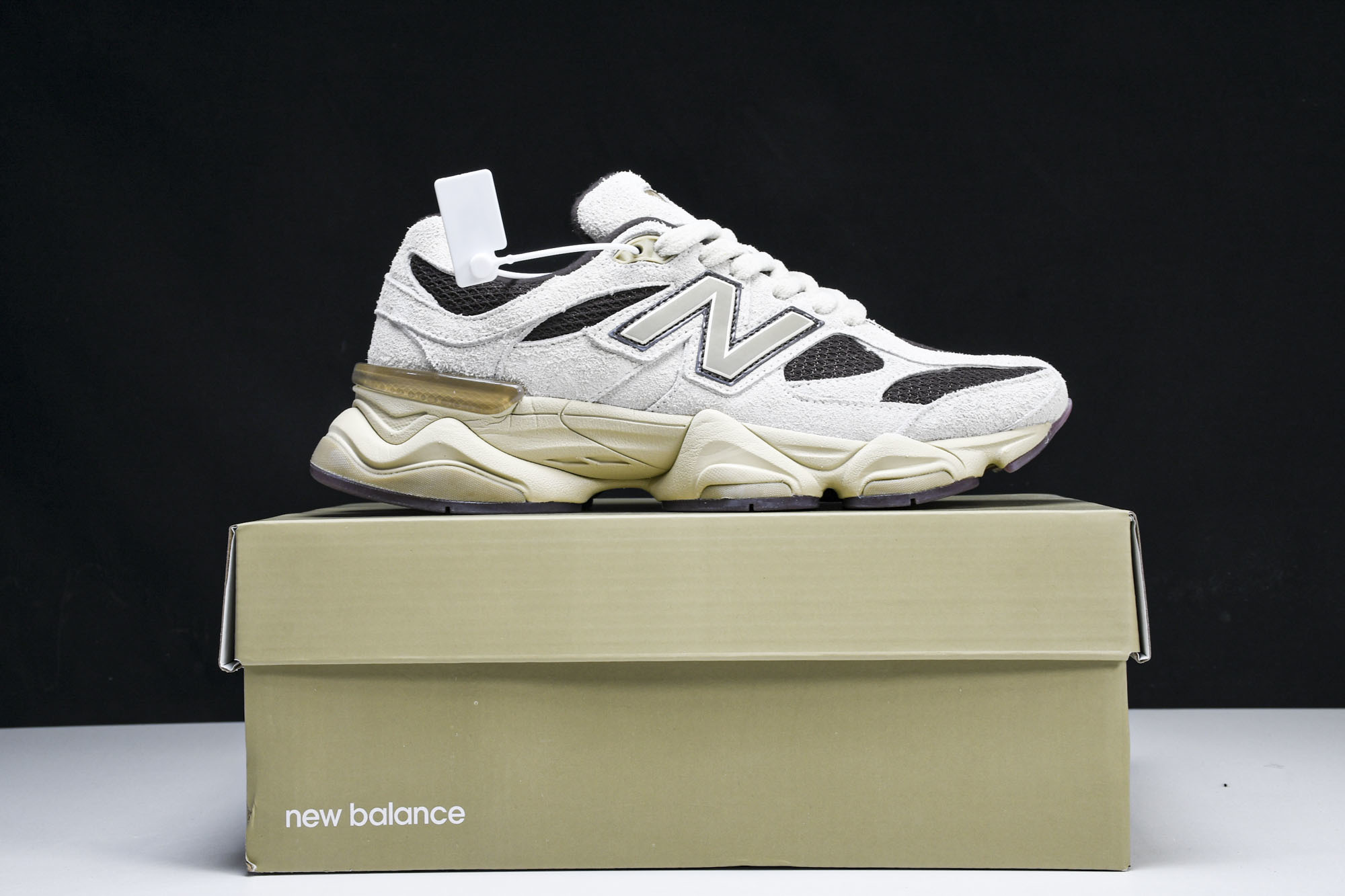 Joe Freshgoods x New Balance NB9060 联名款 复古休闲运动慢跑鞋 U9