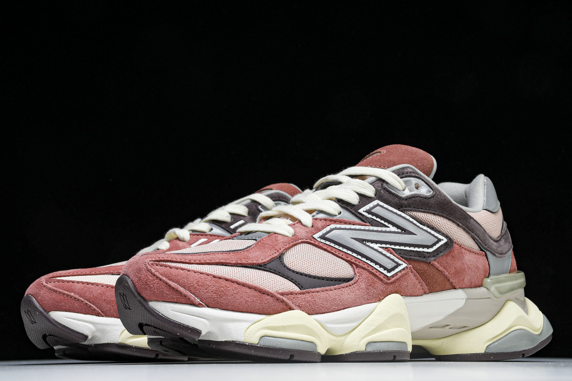 Joe Freshgoods x New Balance NB9060 联名款 复古休闲运动慢跑鞋 U9