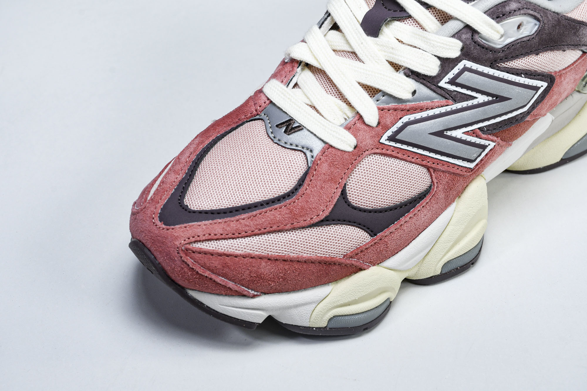 Joe Freshgoods x New Balance NB9060 联名款 复古休闲运动慢跑鞋 U9
