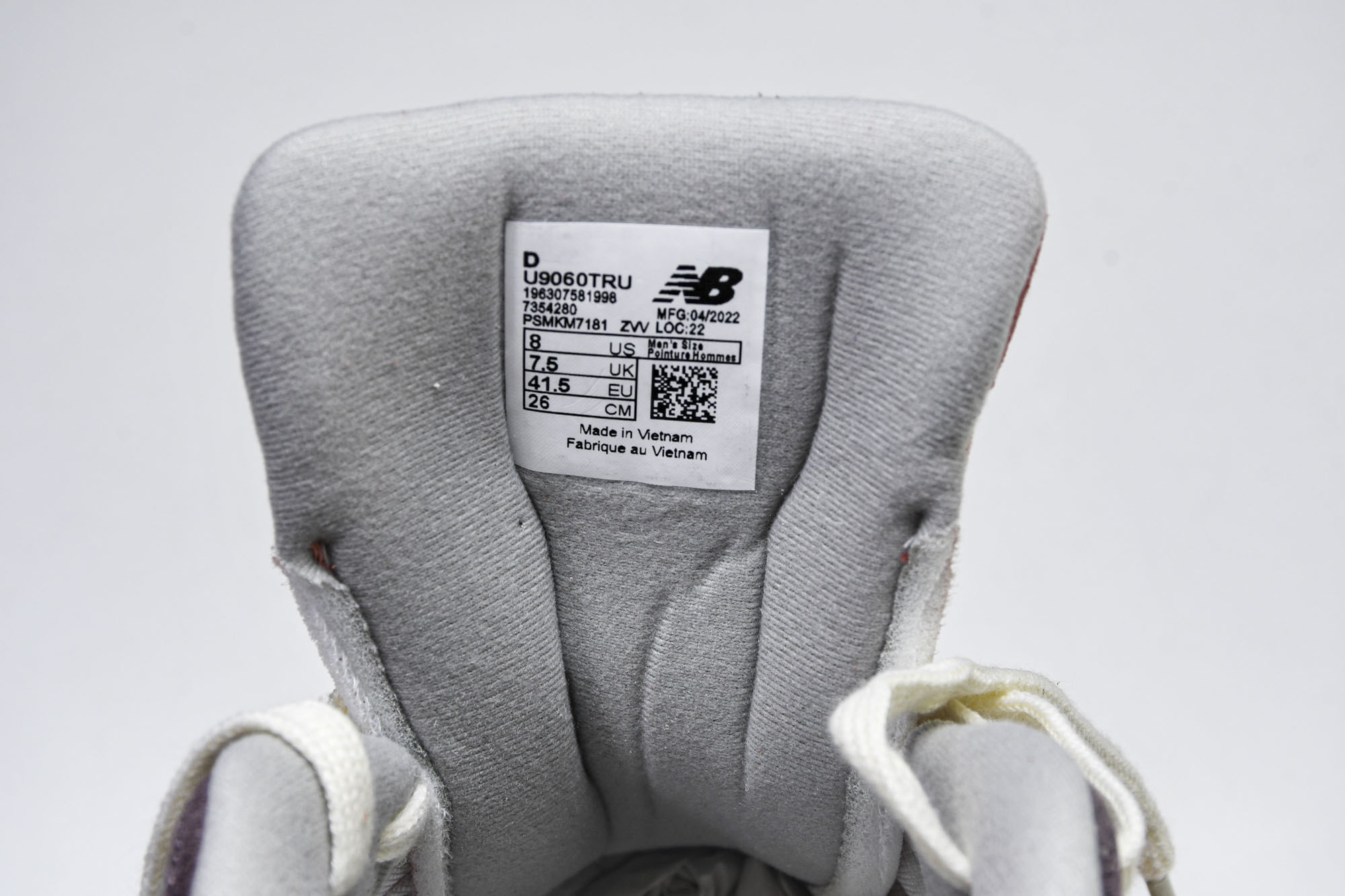 Joe Freshgoods x New Balance NB9060 联名款 复古休闲运动慢跑鞋 U9