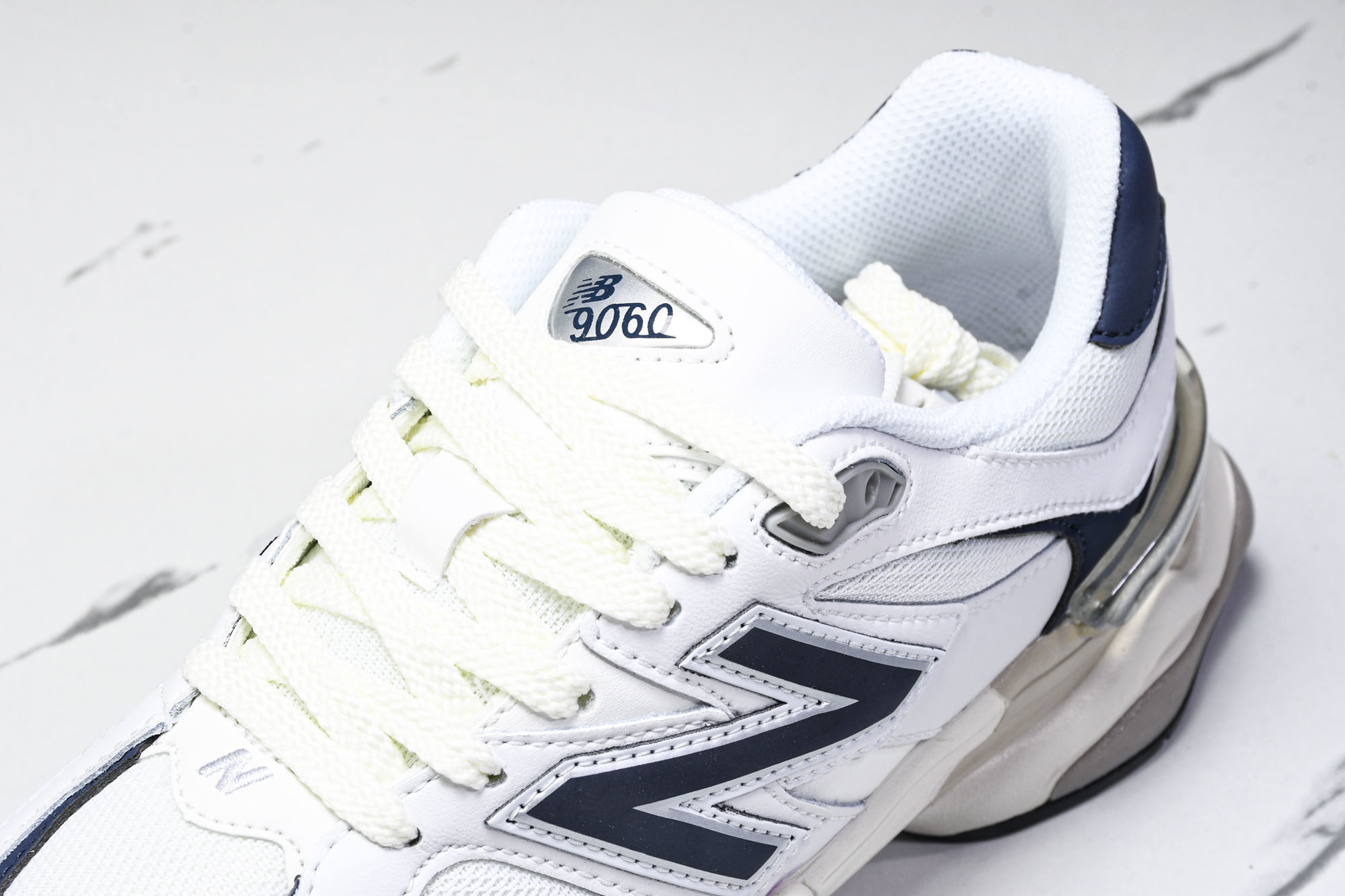 Joe Freshgoods x New Balance NB9060 联名款 复古休闲运动慢跑鞋 U9