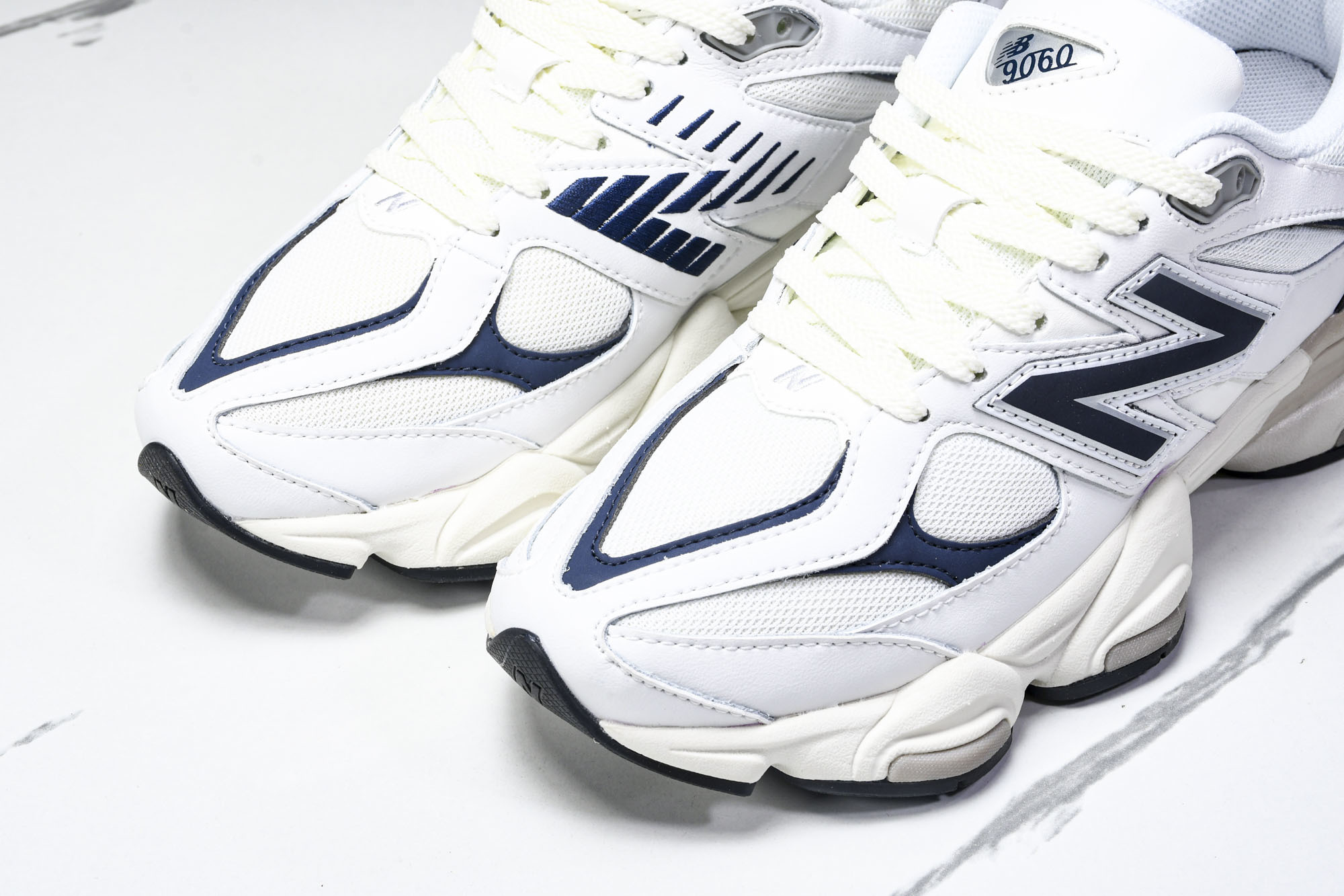 Joe Freshgoods x New Balance NB9060 联名款 复古休闲运动慢跑鞋 U9