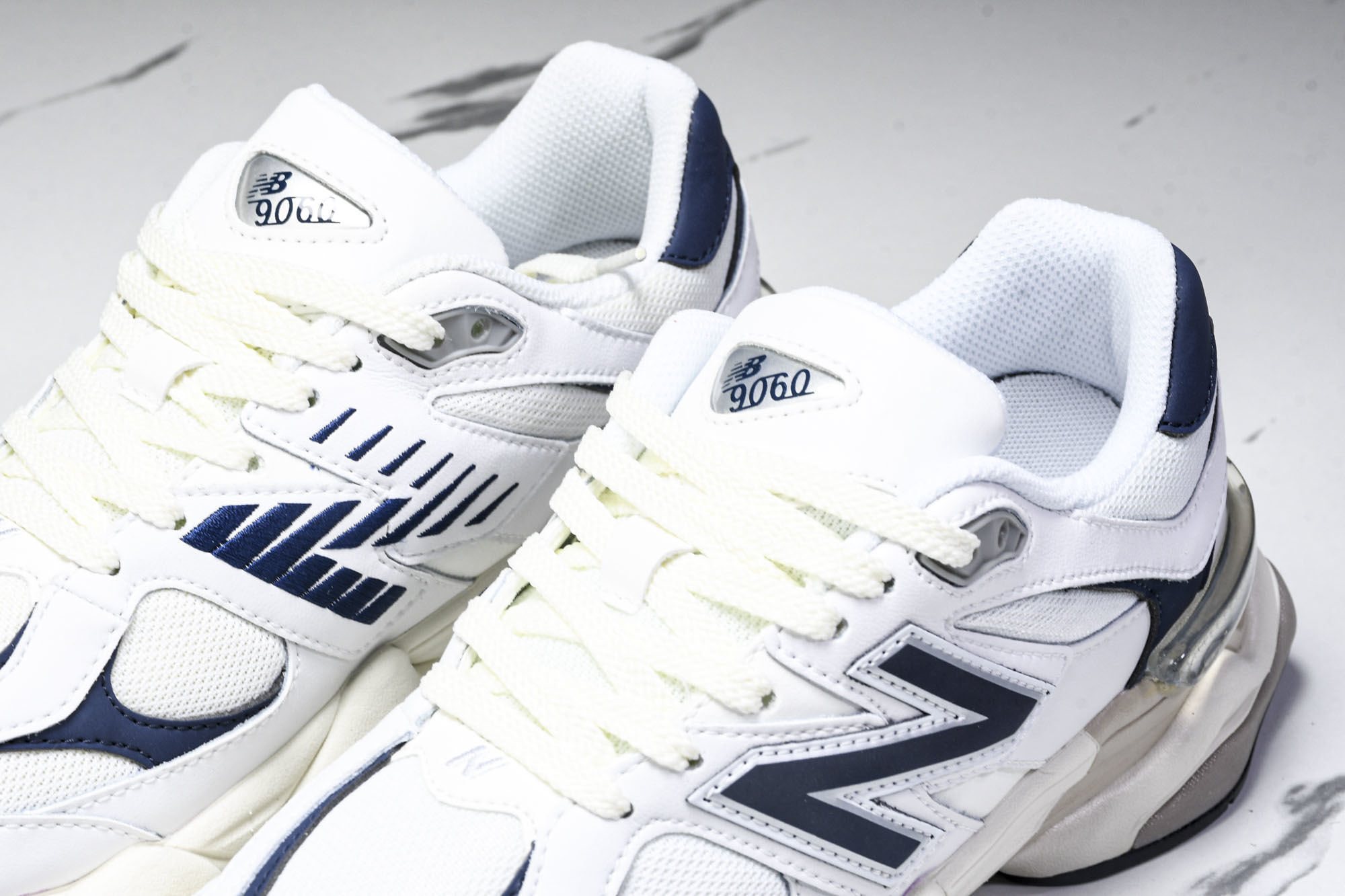 Joe Freshgoods x New Balance NB9060 联名款 复古休闲运动慢跑鞋 U9