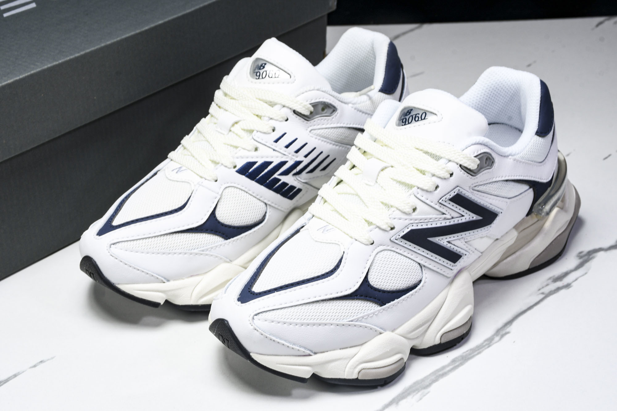 Joe Freshgoods x New Balance NB9060 联名款 复古休闲运动慢跑鞋 U9