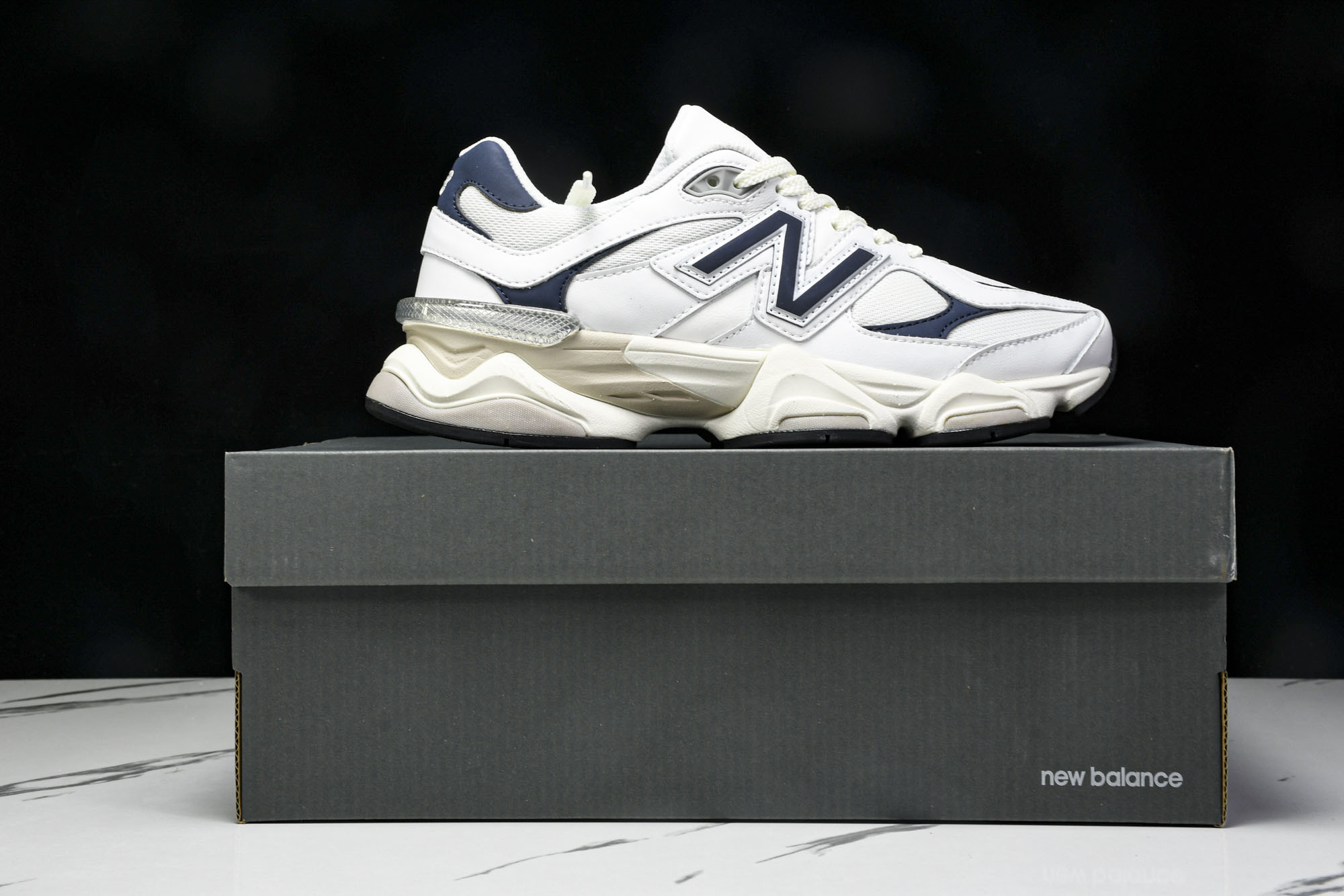 Joe Freshgoods x New Balance NB9060 联名款 复古休闲运动慢跑鞋 U9