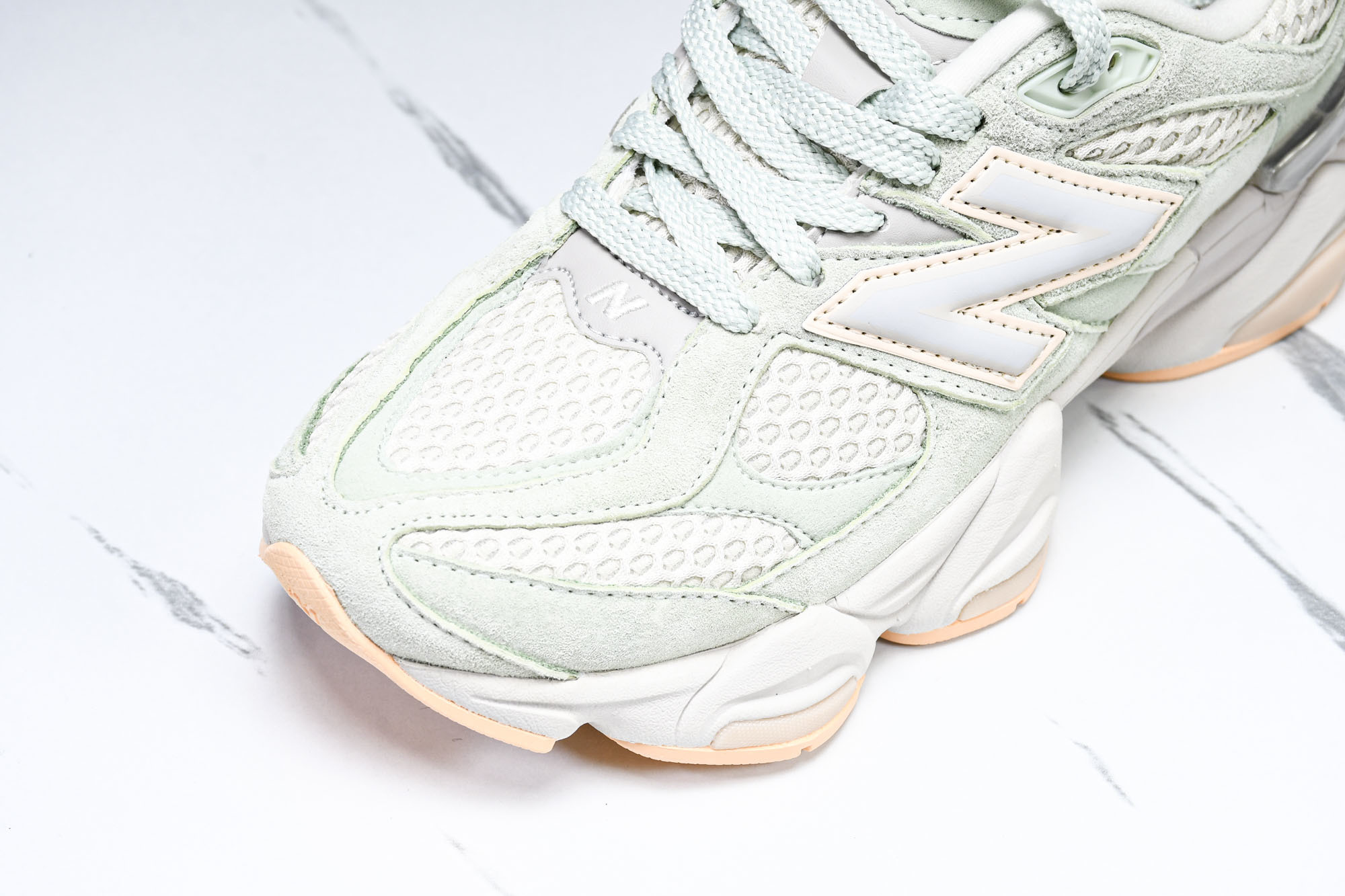 Joe Freshgoods x New Balance NB9060 联名款 复古休闲运动慢跑鞋 U9