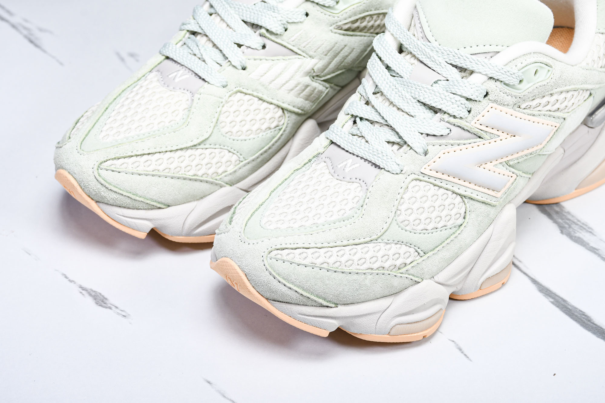 Joe Freshgoods x New Balance NB9060 联名款 复古休闲运动慢跑鞋 U9