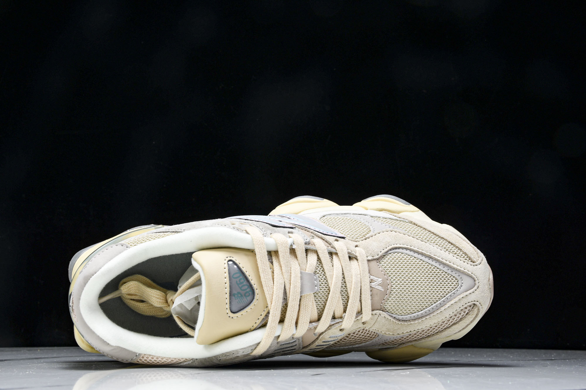 Joe Freshgoods x New Balance NB9060 联名款 复古休闲运动慢跑鞋 U9