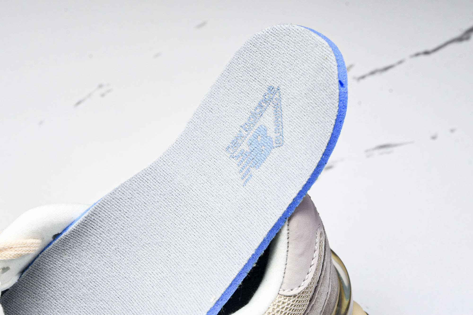 Joe Freshgoods x New Balance NB9060 联名款 复古休闲运动慢跑鞋 U9