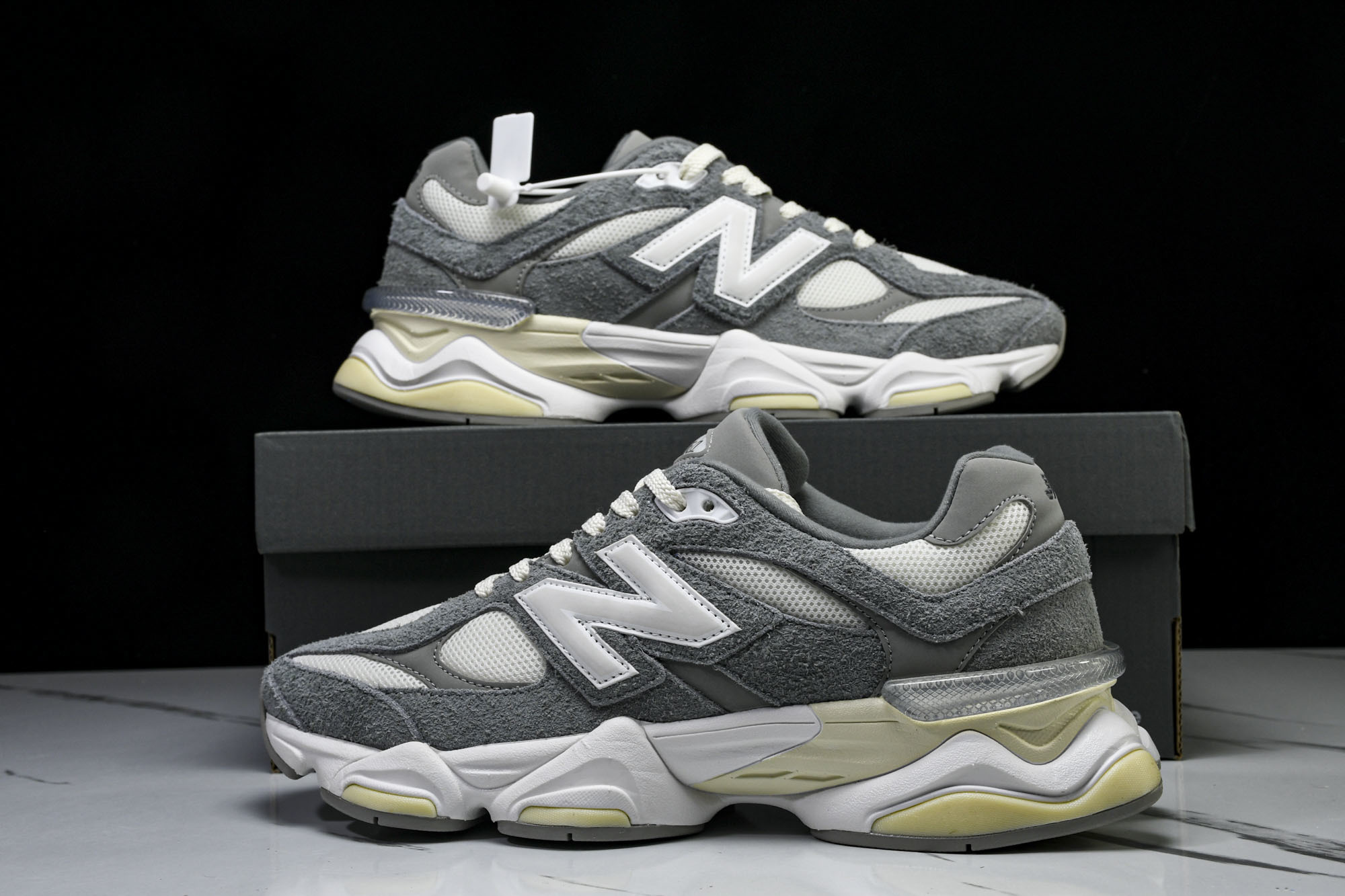 Joe Freshgoods x New Balance NB9060 联名款 复古休闲运动慢跑鞋 U9