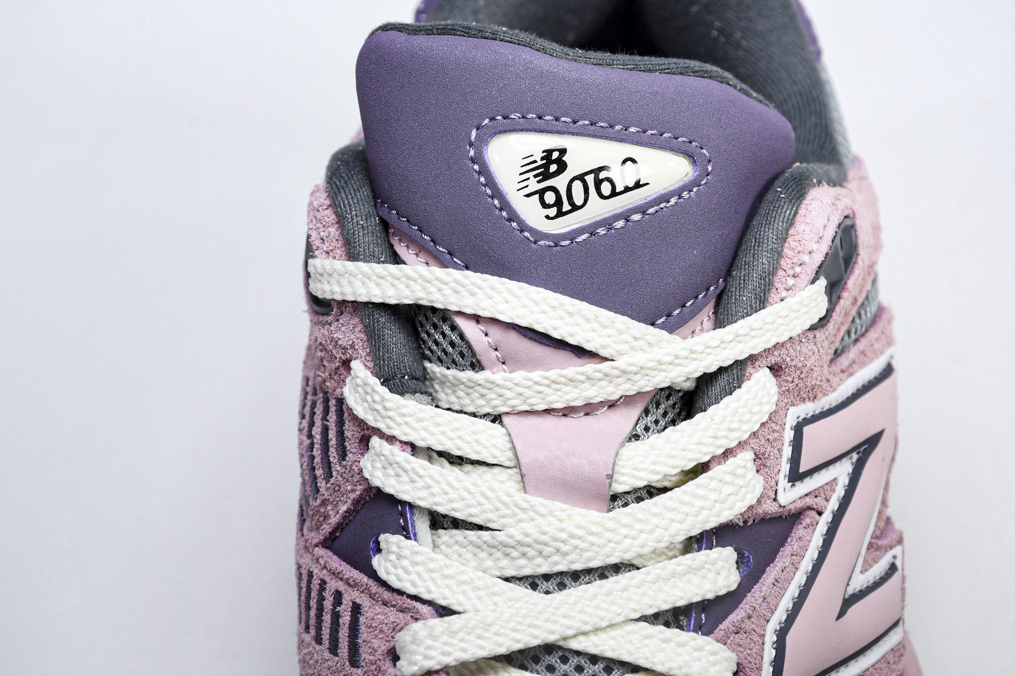 Joe Freshgoods x New Balance NB9060 联名款 复古休闲运动慢跑鞋 U9