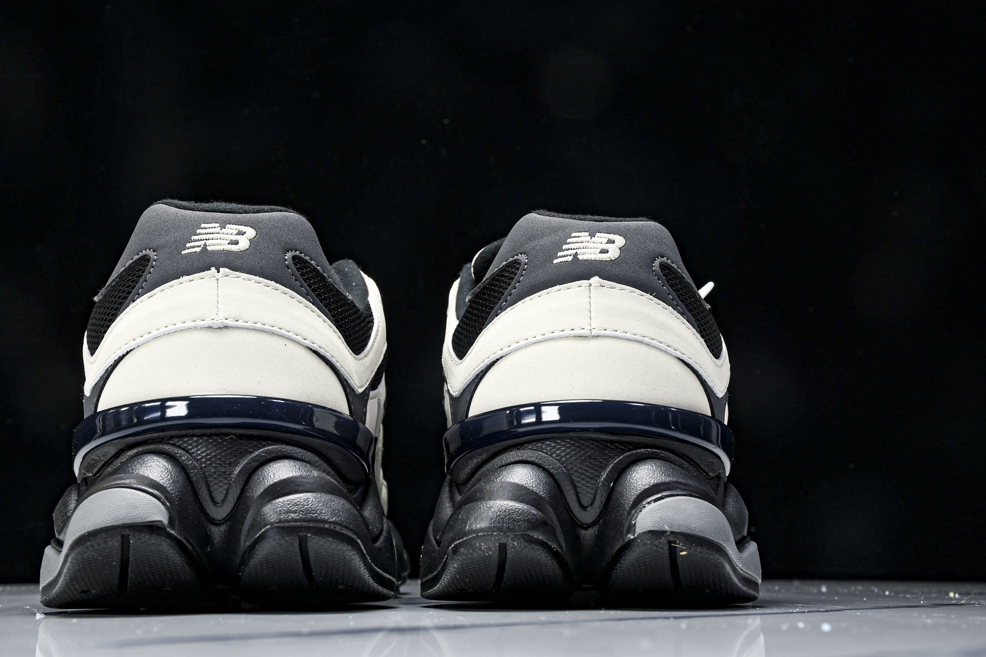 Joe Freshgoods x New Balance NB9060 联名款 复古休闲运动慢跑鞋 U9