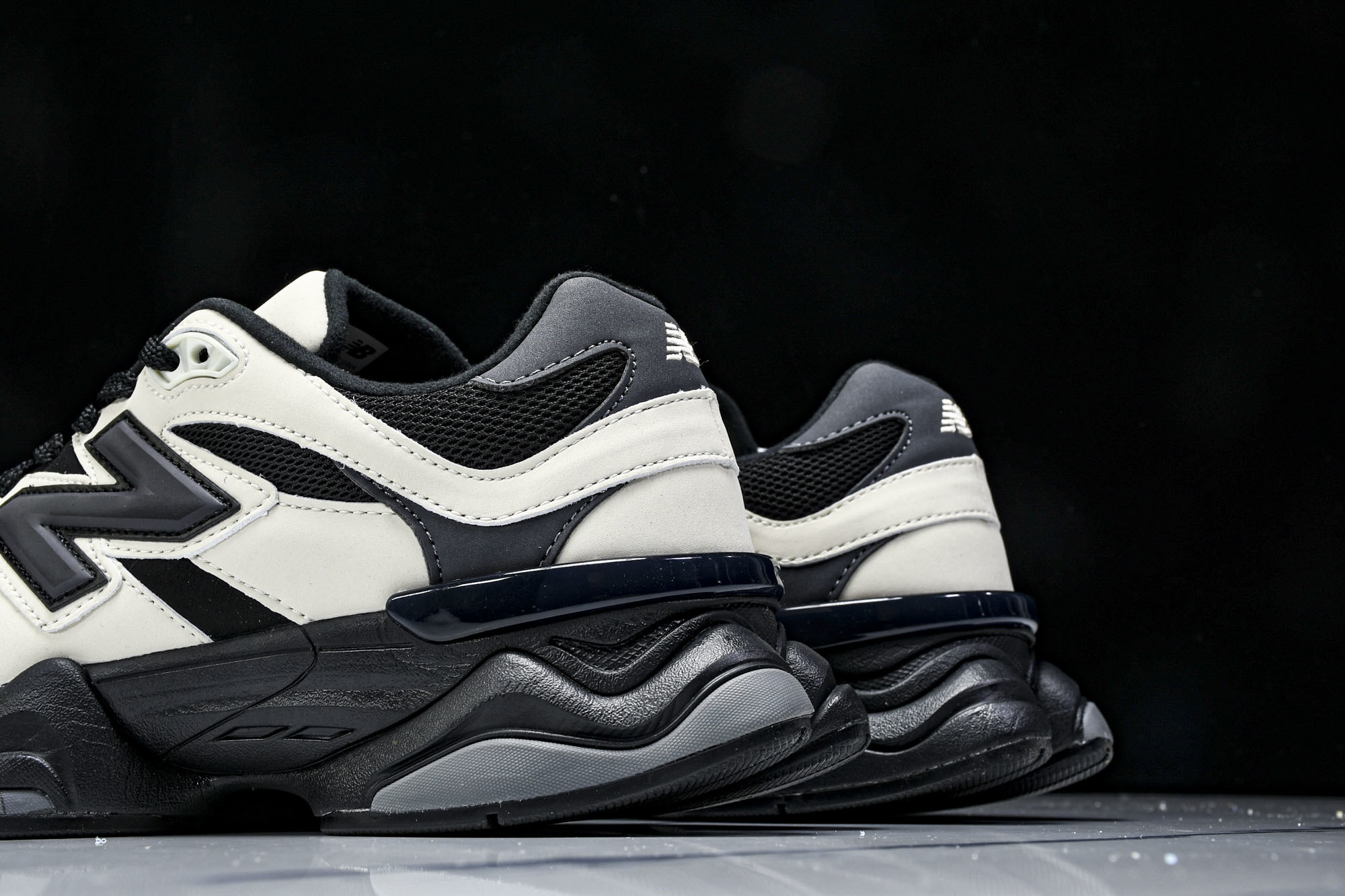 Joe Freshgoods x New Balance NB9060 联名款 复古休闲运动慢跑鞋 U9