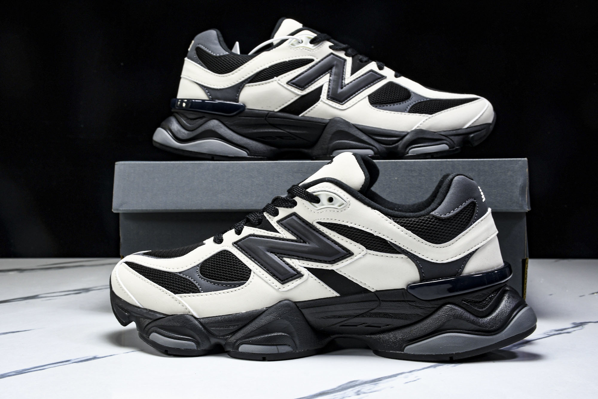 Joe Freshgoods x New Balance NB9060 联名款 复古休闲运动慢跑鞋 U9