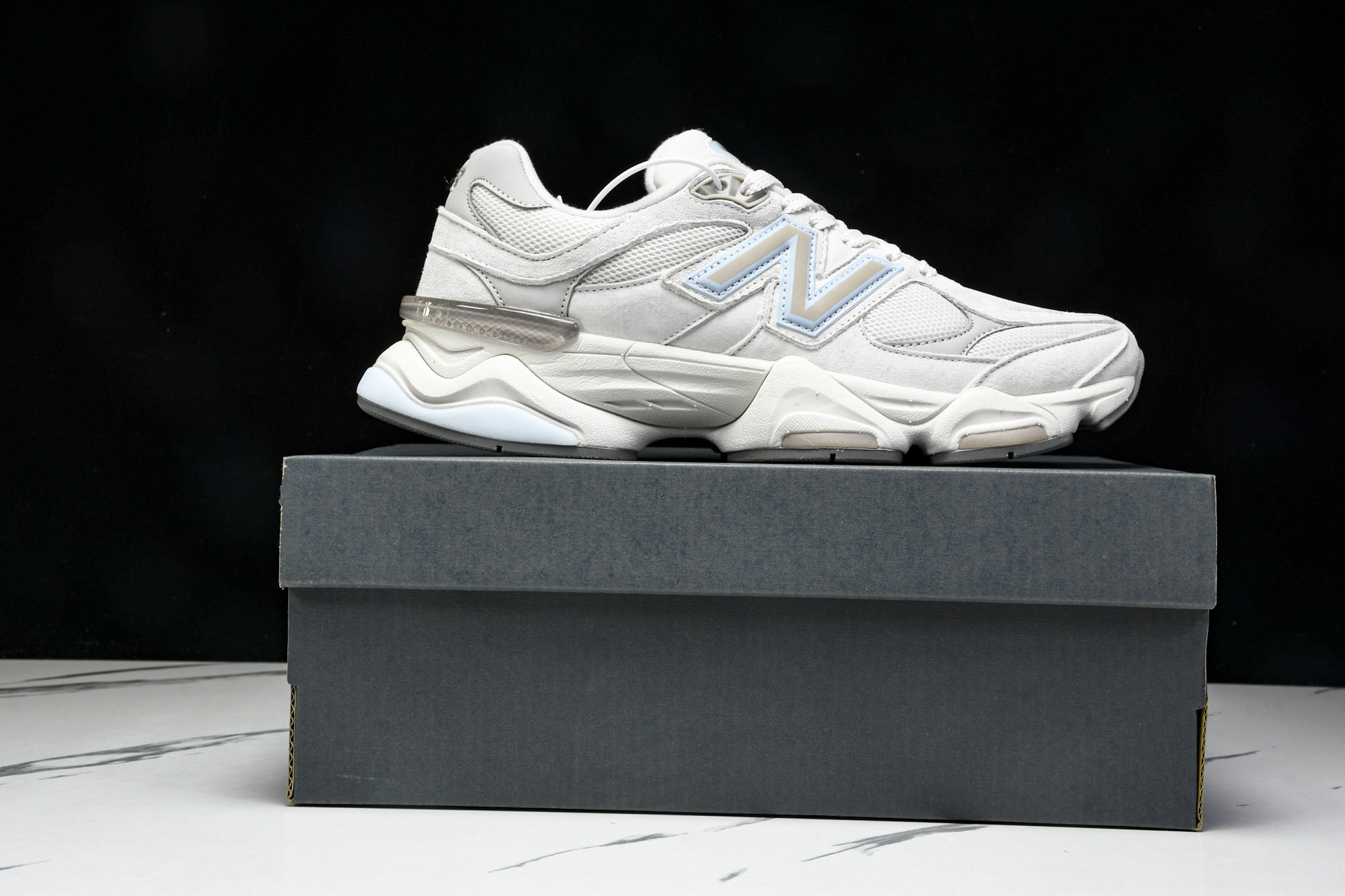 Joe Freshgoods x New Balance NB9060 联名款 复古休闲运动慢跑鞋 U9