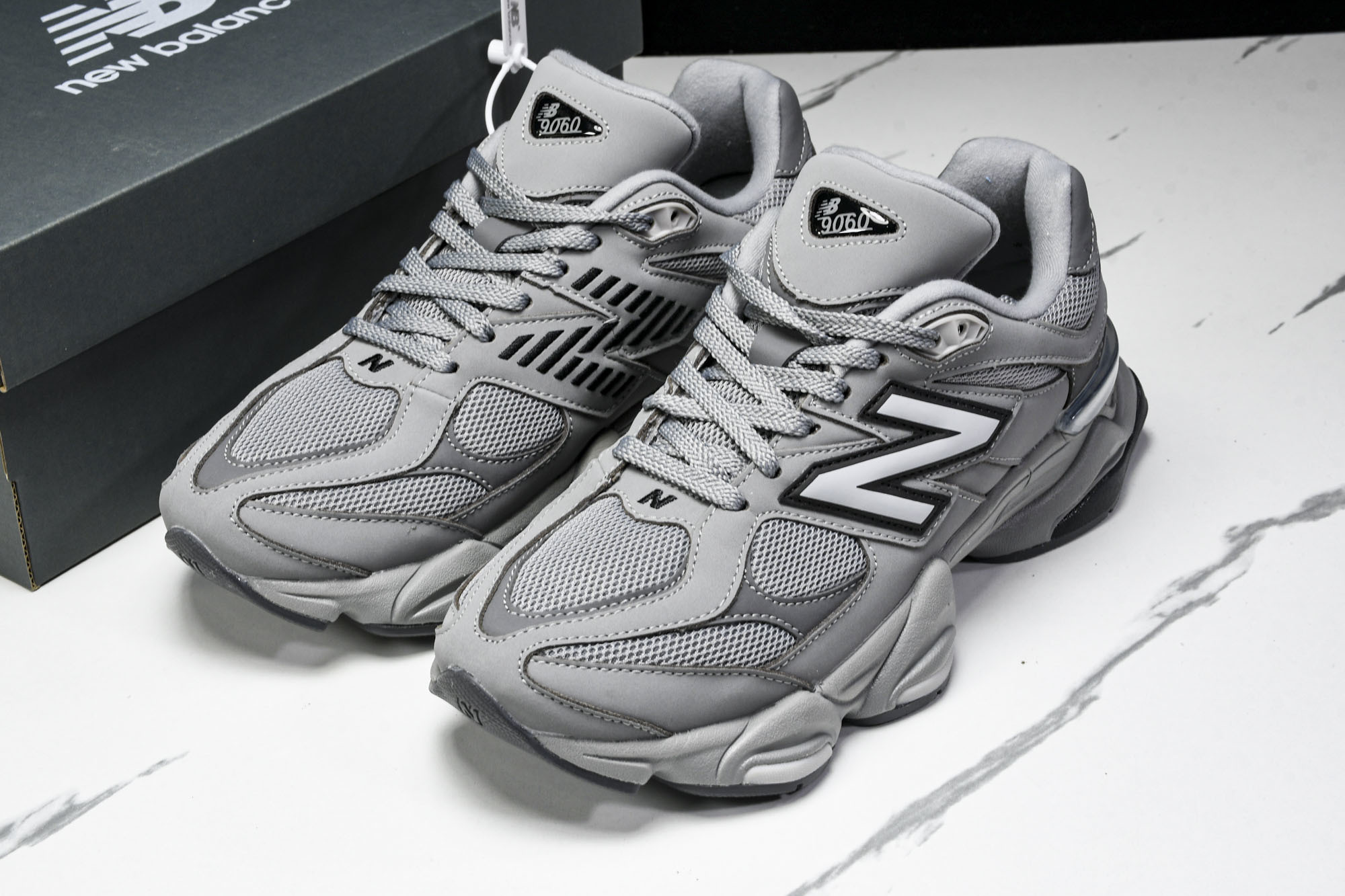 Joe Freshgoods x New Balance NB9060 联名款 复古休闲运动慢跑鞋 U9