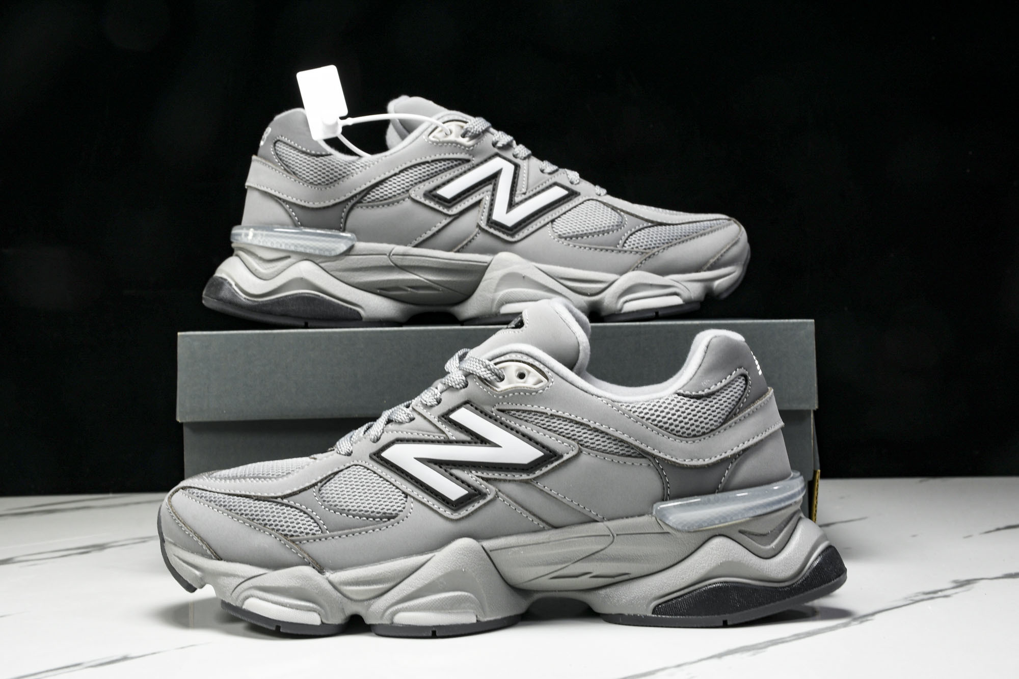Joe Freshgoods x New Balance NB9060 联名款 复古休闲运动慢跑鞋 U9