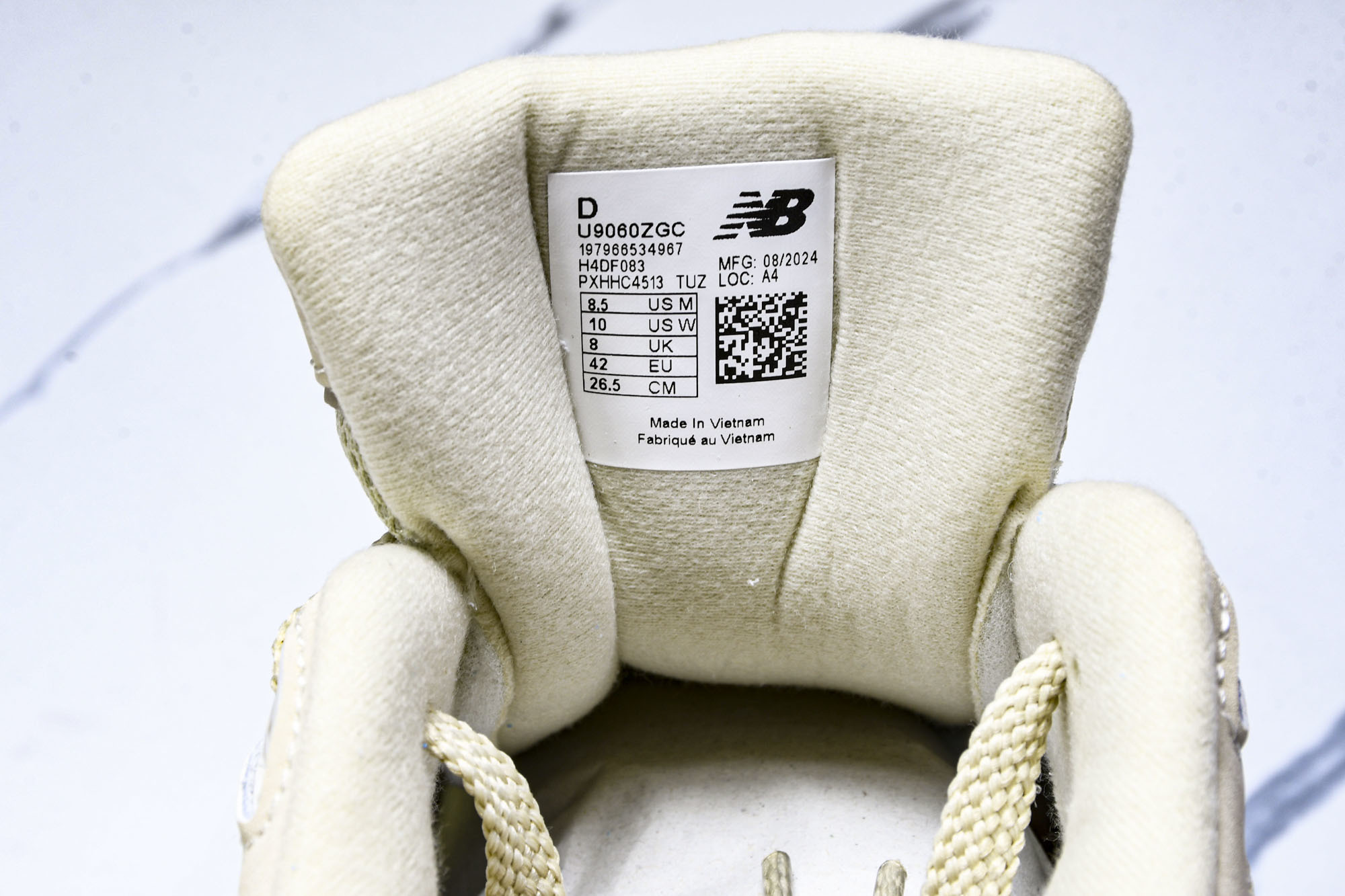 Joe Freshgoods x New Balance NB9060 联名款 复古休闲运动慢跑鞋 U9