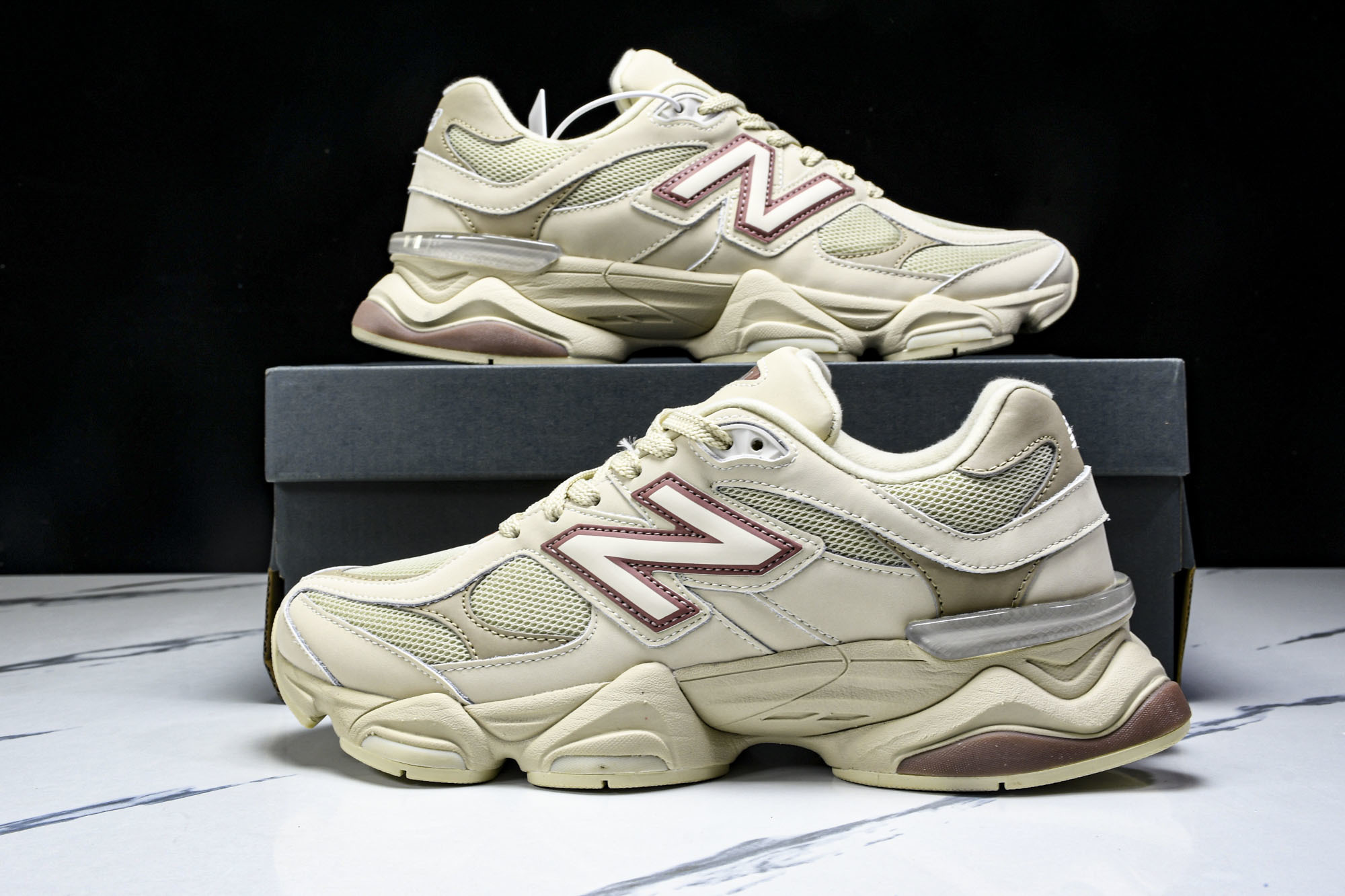 Joe Freshgoods x New Balance NB9060 联名款 复古休闲运动慢跑鞋 U9