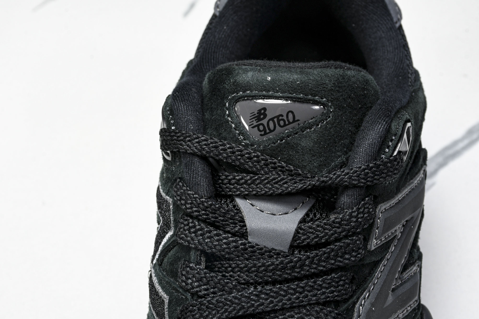 Joe Freshgoods x New Balance NB9060 联名款 复古休闲运动慢跑鞋 U9