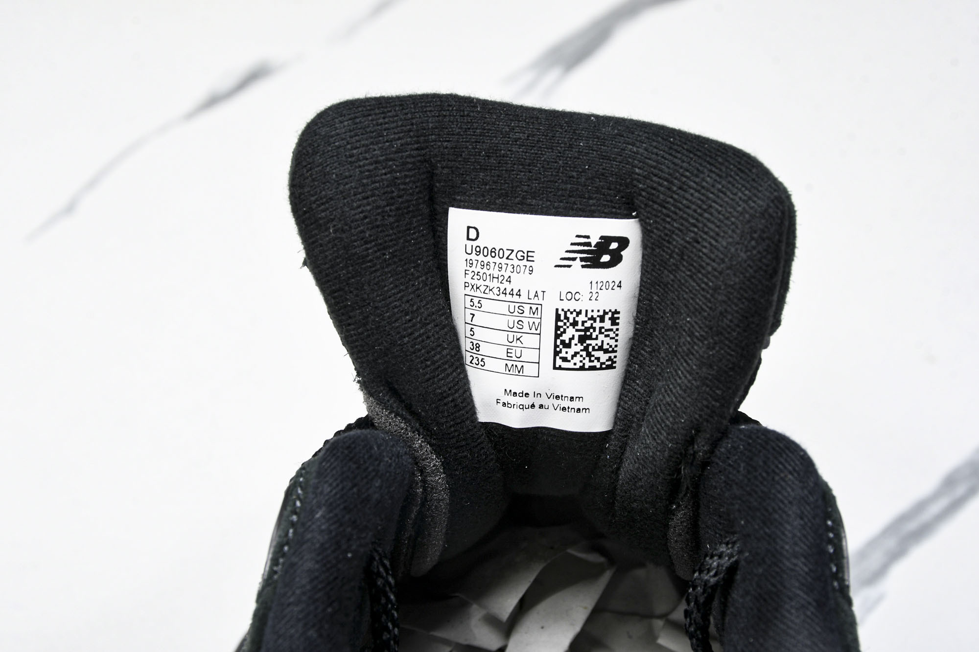 Joe Freshgoods x New Balance NB9060 联名款 复古休闲运动慢跑鞋 U9