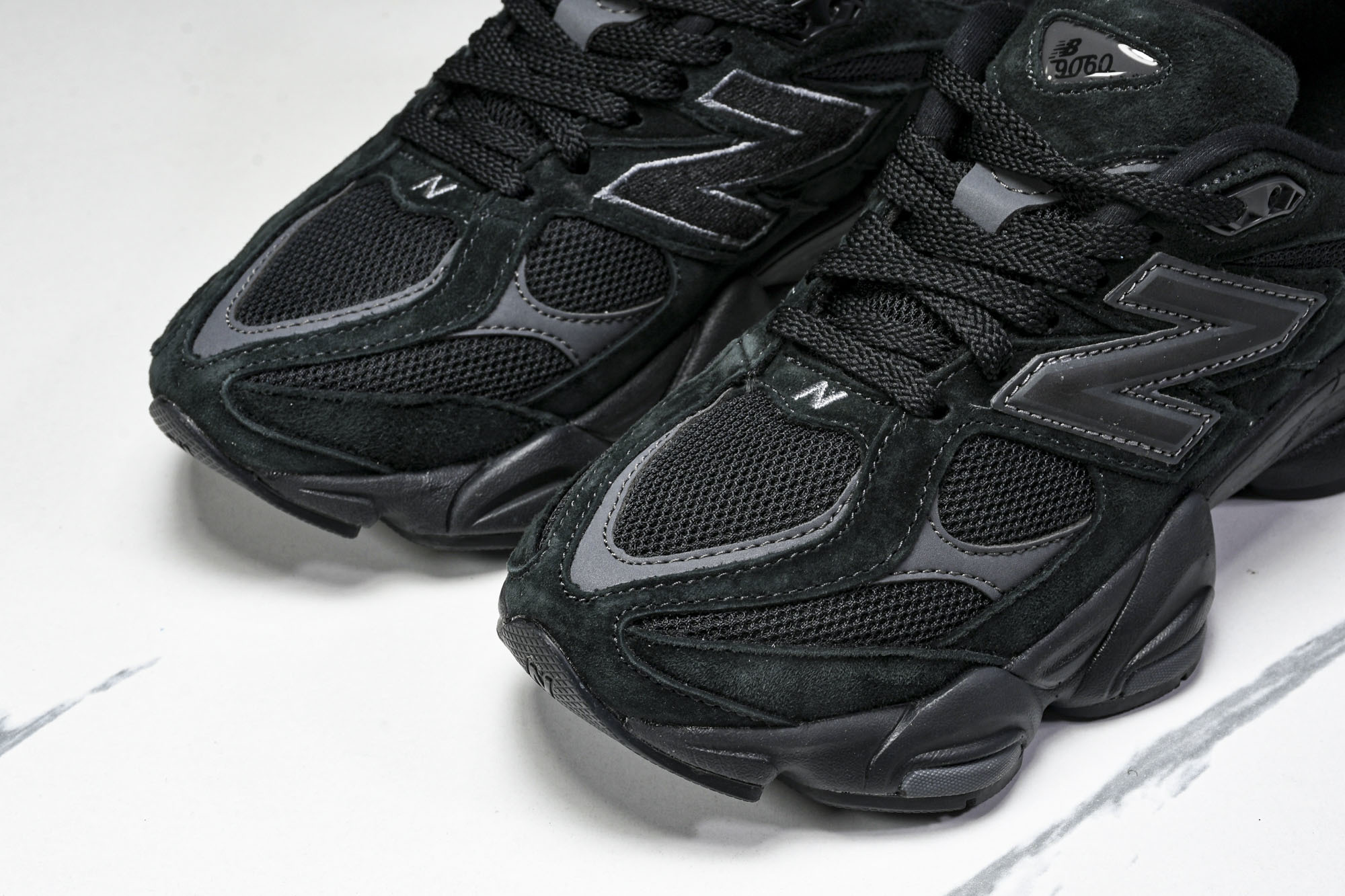 Joe Freshgoods x New Balance NB9060 联名款 复古休闲运动慢跑鞋 U9