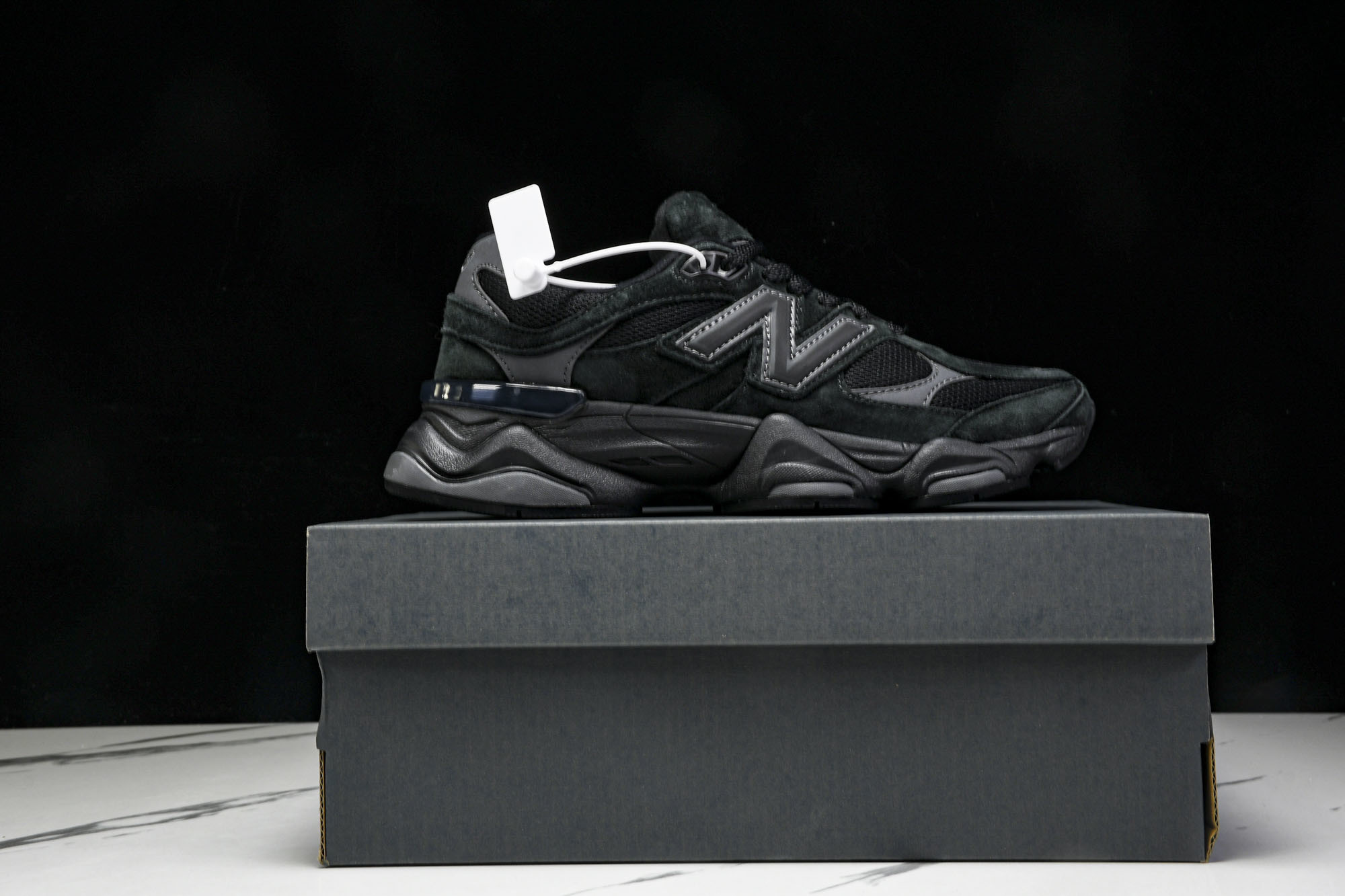 Joe Freshgoods x New Balance NB9060 联名款 复古休闲运动慢跑鞋 U9