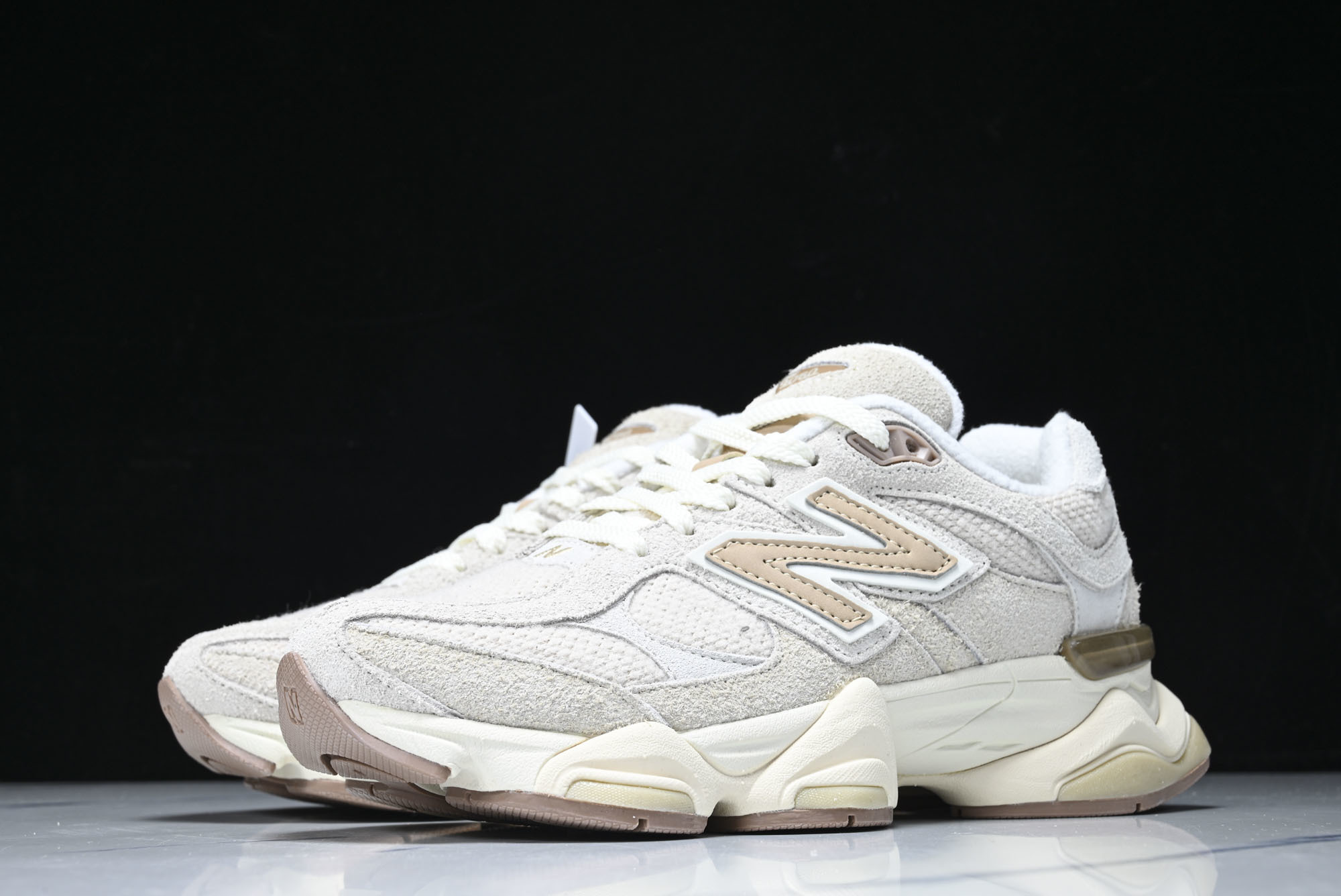 New Balance NB9060 复古休闲运动慢跑鞋 U9060CCB #YZ010#鞋款灵感源自设