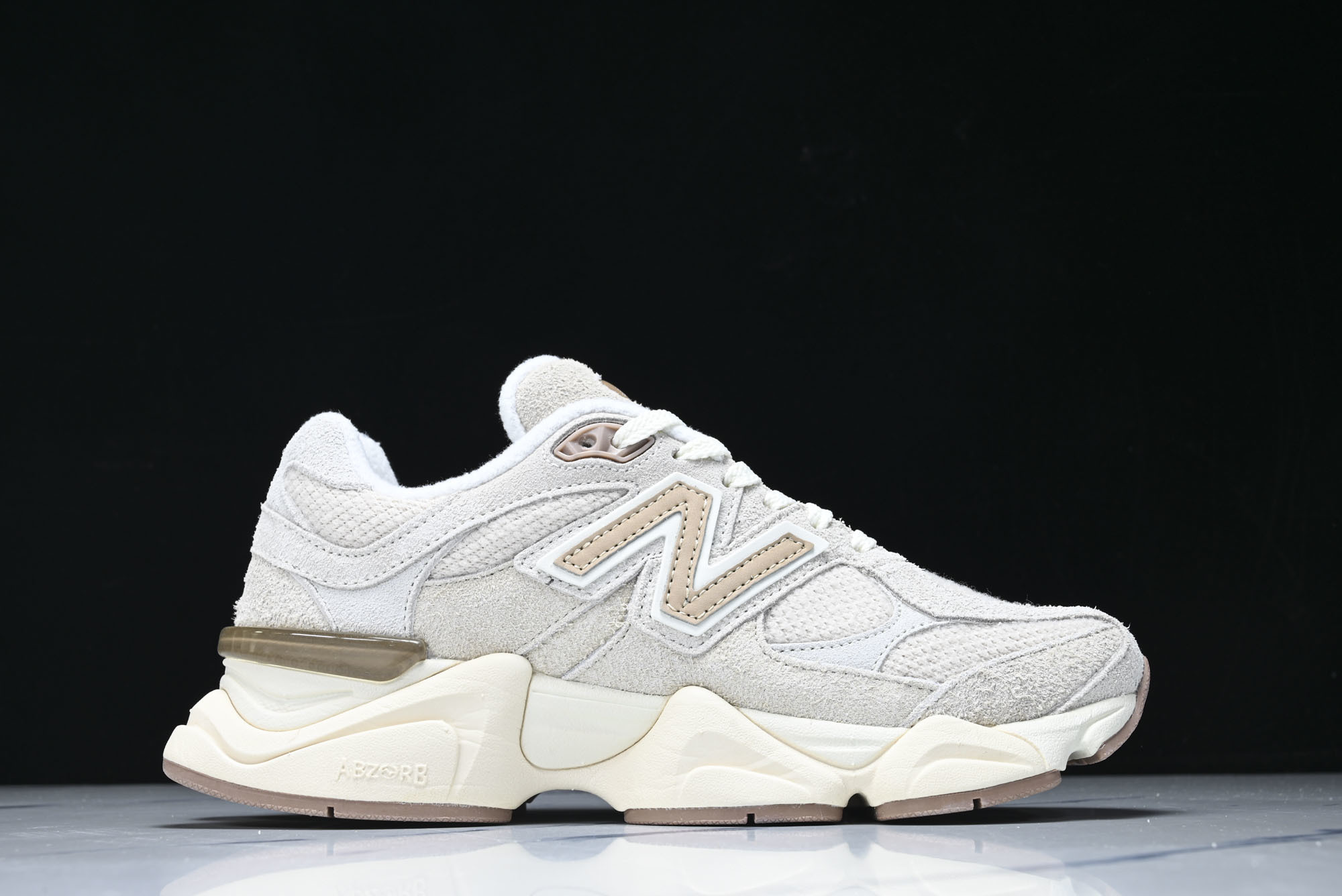 New Balance NB9060 复古休闲运动慢跑鞋 U9060CCB #YZ010#鞋款灵感源自设