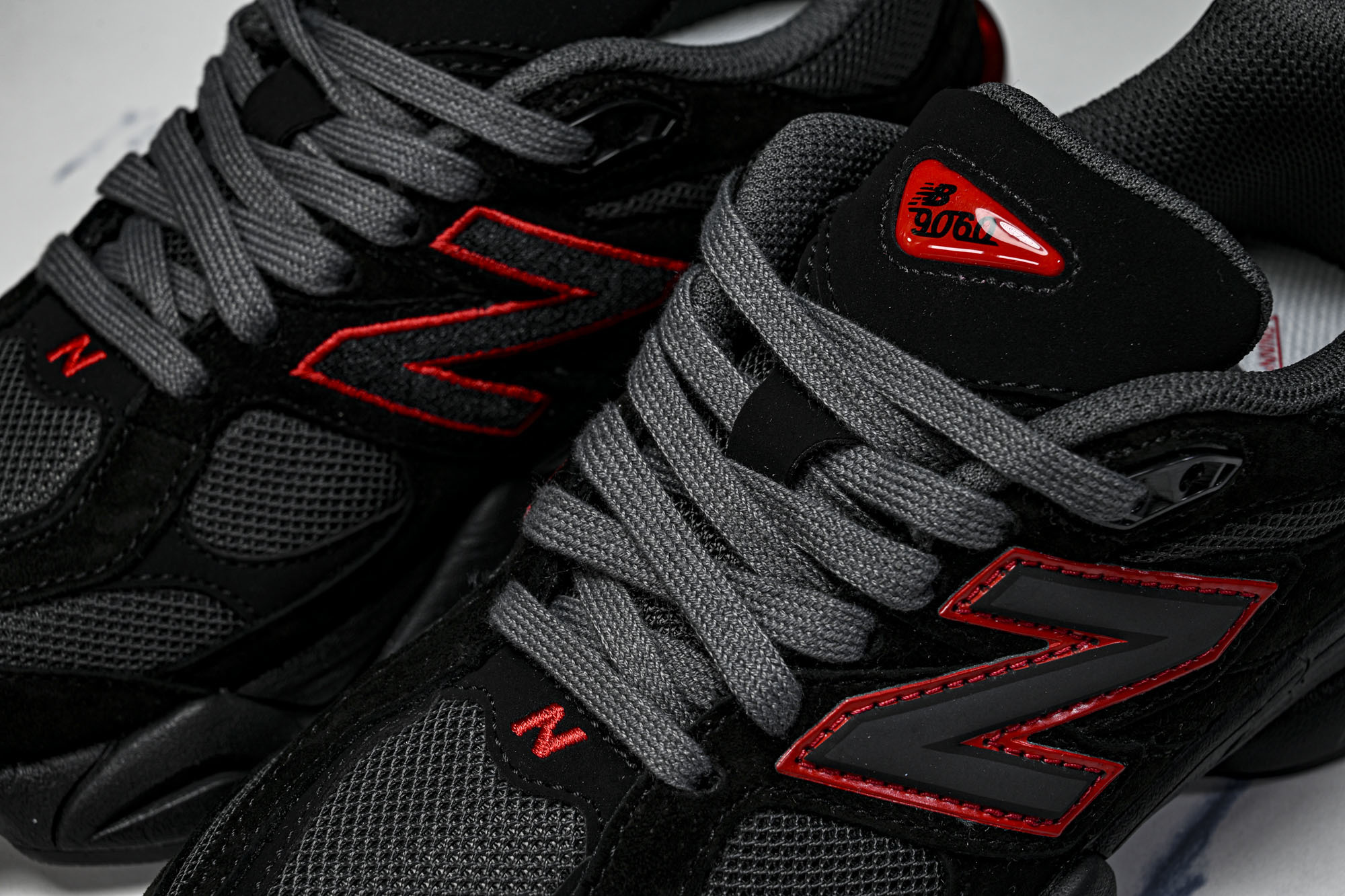 New Balance NB9060 联名款 复古休闲运动慢跑鞋 GC9060JR #YZ010#鞋款灵