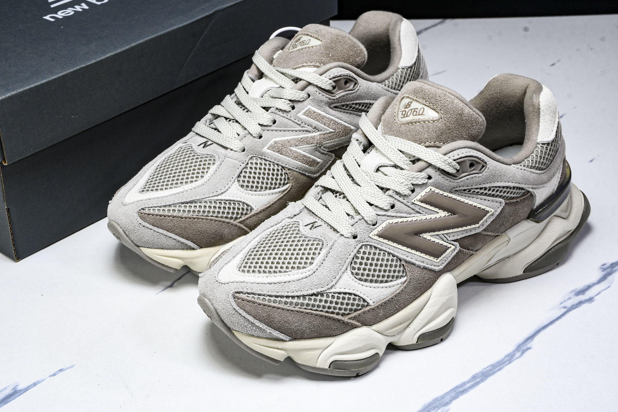 New Balance NB9060 联名款 复古休闲运动慢跑鞋 U9O6OERC #YZ010#鞋款灵