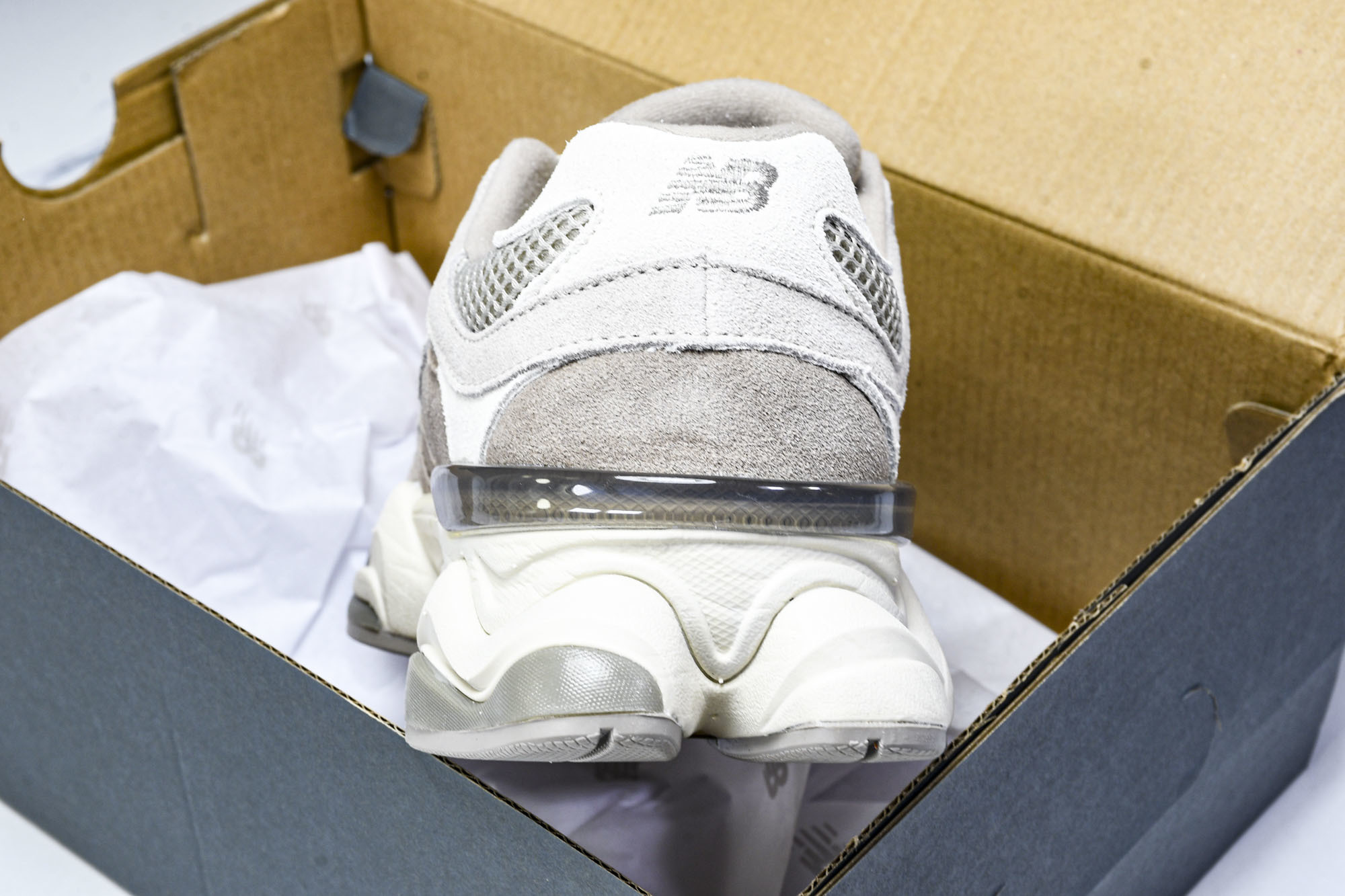New Balance NB9060 联名款 复古休闲运动慢跑鞋 U9O6OERC #YZ010#鞋款灵