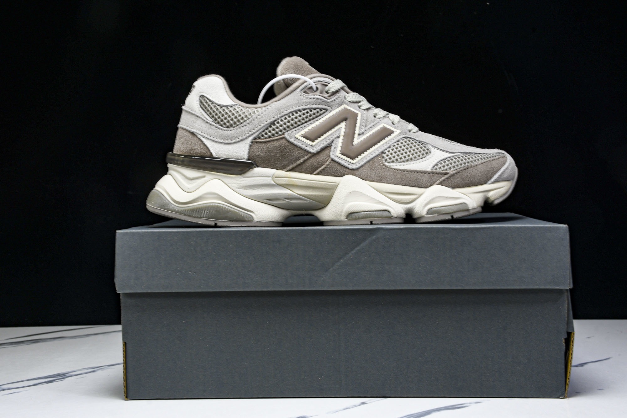 New Balance NB9060 联名款 复古休闲运动慢跑鞋 U9O6OERC #YZ010#鞋款灵