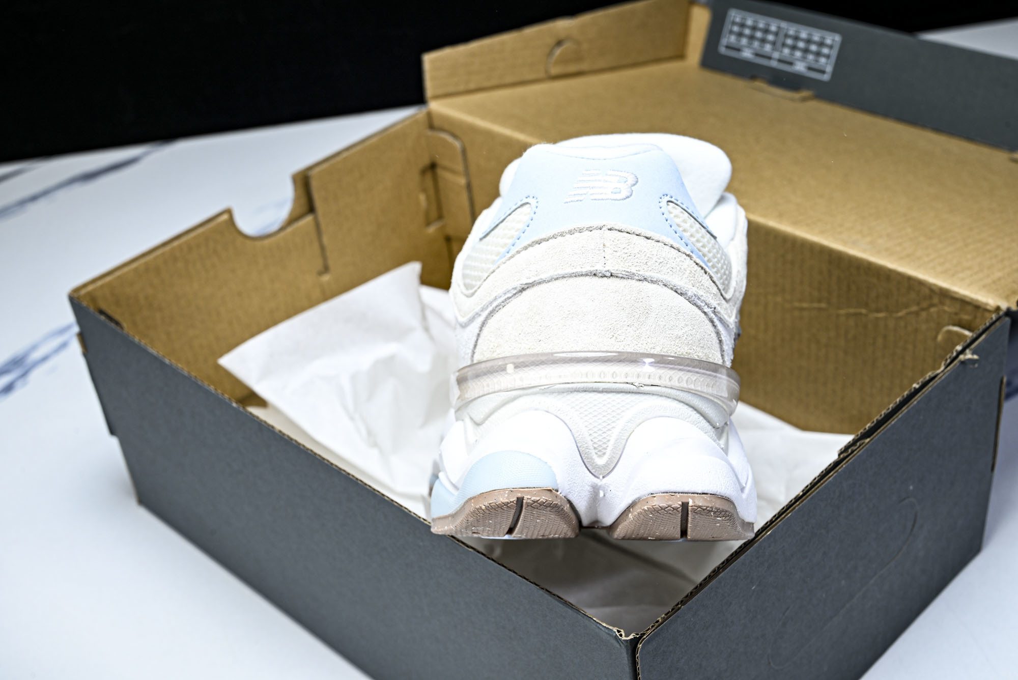 New Balance NB9060 联名款 复古休闲运动慢跑鞋 U9060AUA #YZ010#鞋款灵