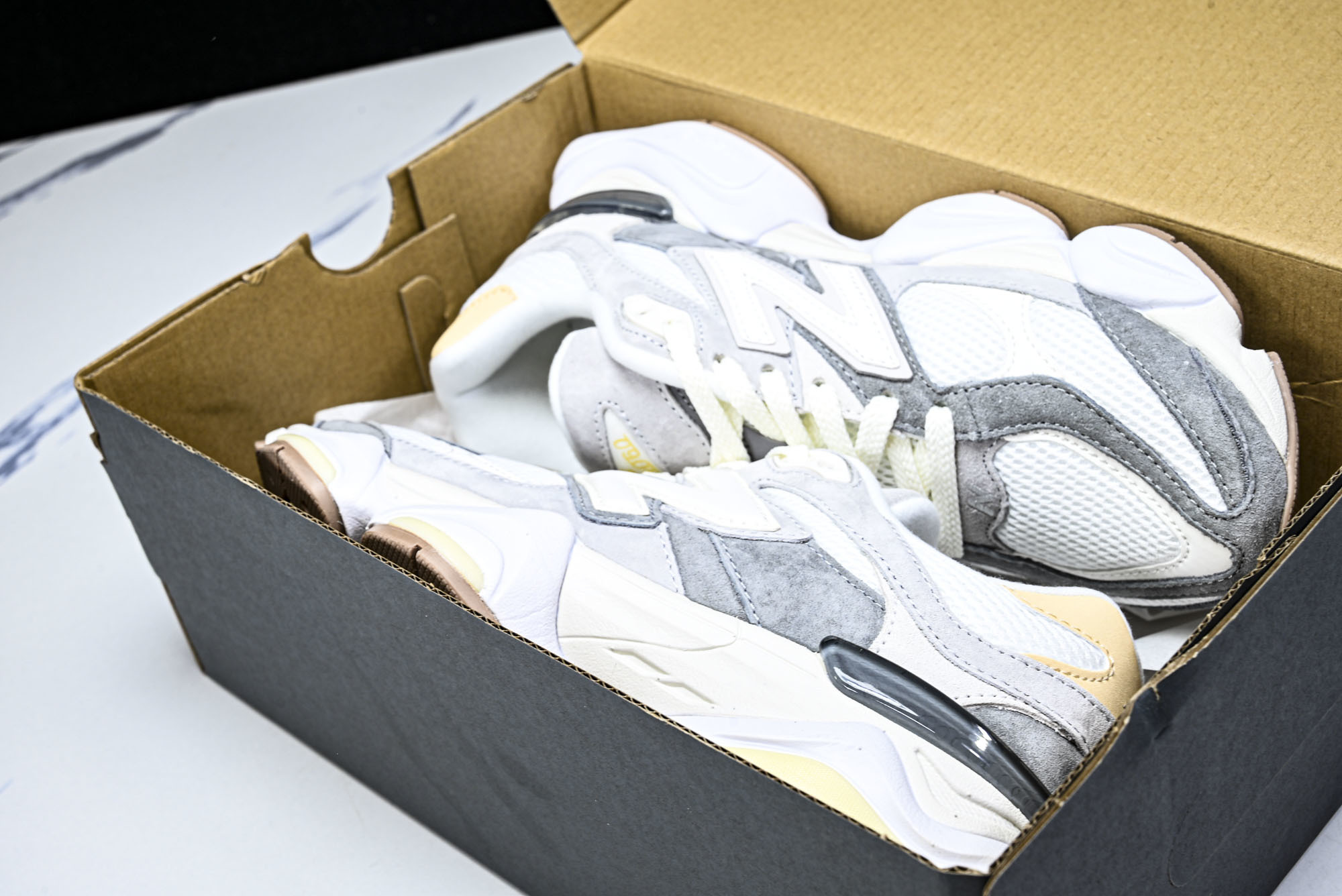New Balance NB9060 联名款 复古休闲运动慢跑鞋 U9060AUB #YZ010#鞋款灵