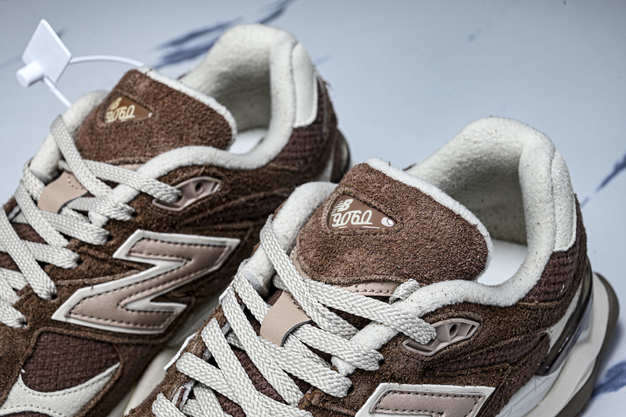 New Balance NB9060 联名款 复古休闲运动慢跑鞋 U9060CCC #YZ010#鞋款灵