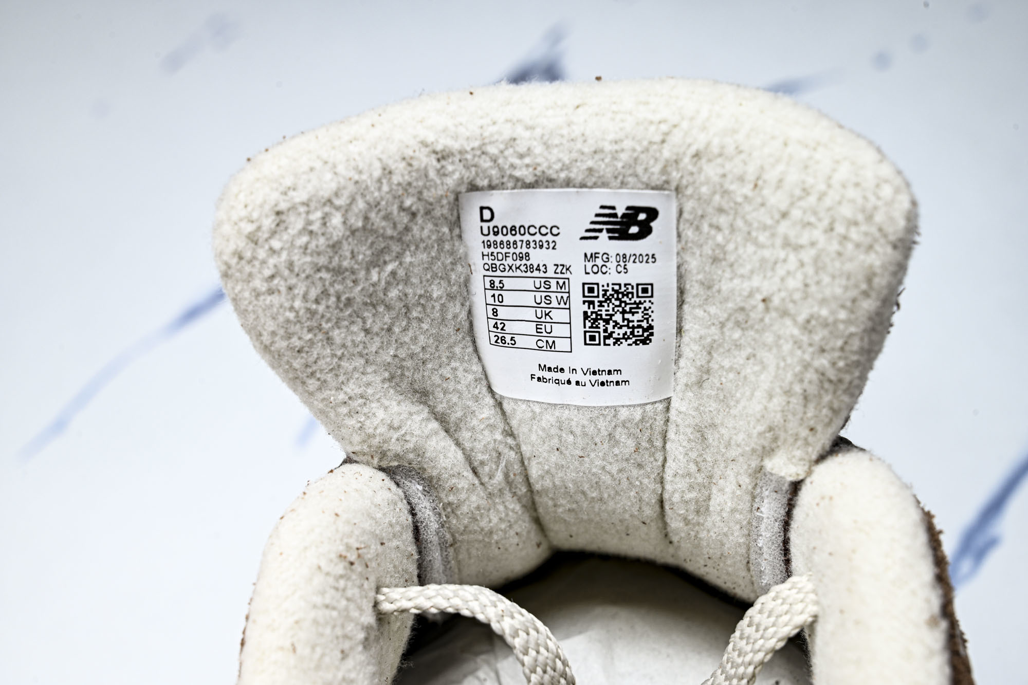 New Balance NB9060 联名款 复古休闲运动慢跑鞋 U9060CCC #YZ010#鞋款灵