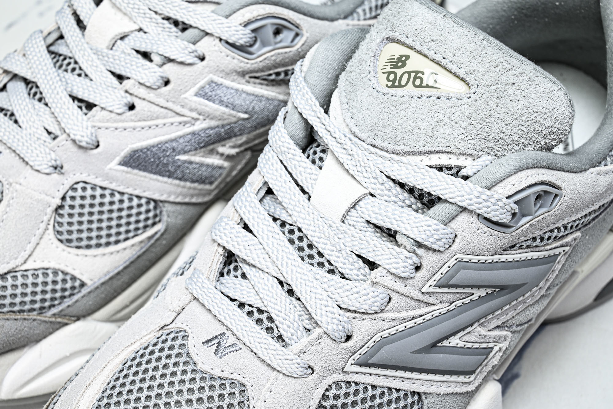 New Balance NB9060 联名款 复古休闲运动慢跑鞋 U9060ERD #YZ010#鞋款灵