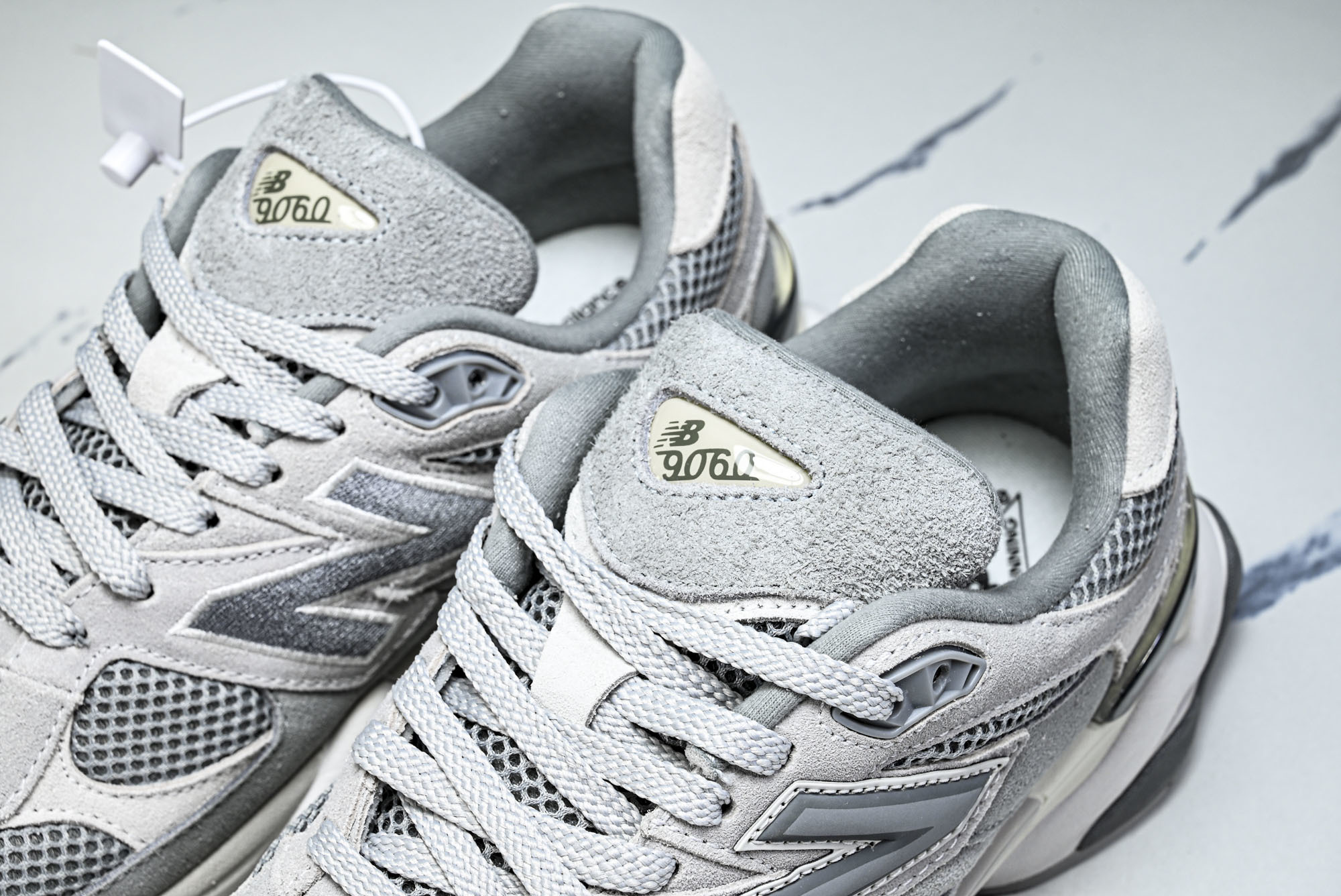 New Balance NB9060 联名款 复古休闲运动慢跑鞋 U9060ERD #YZ010#鞋款灵