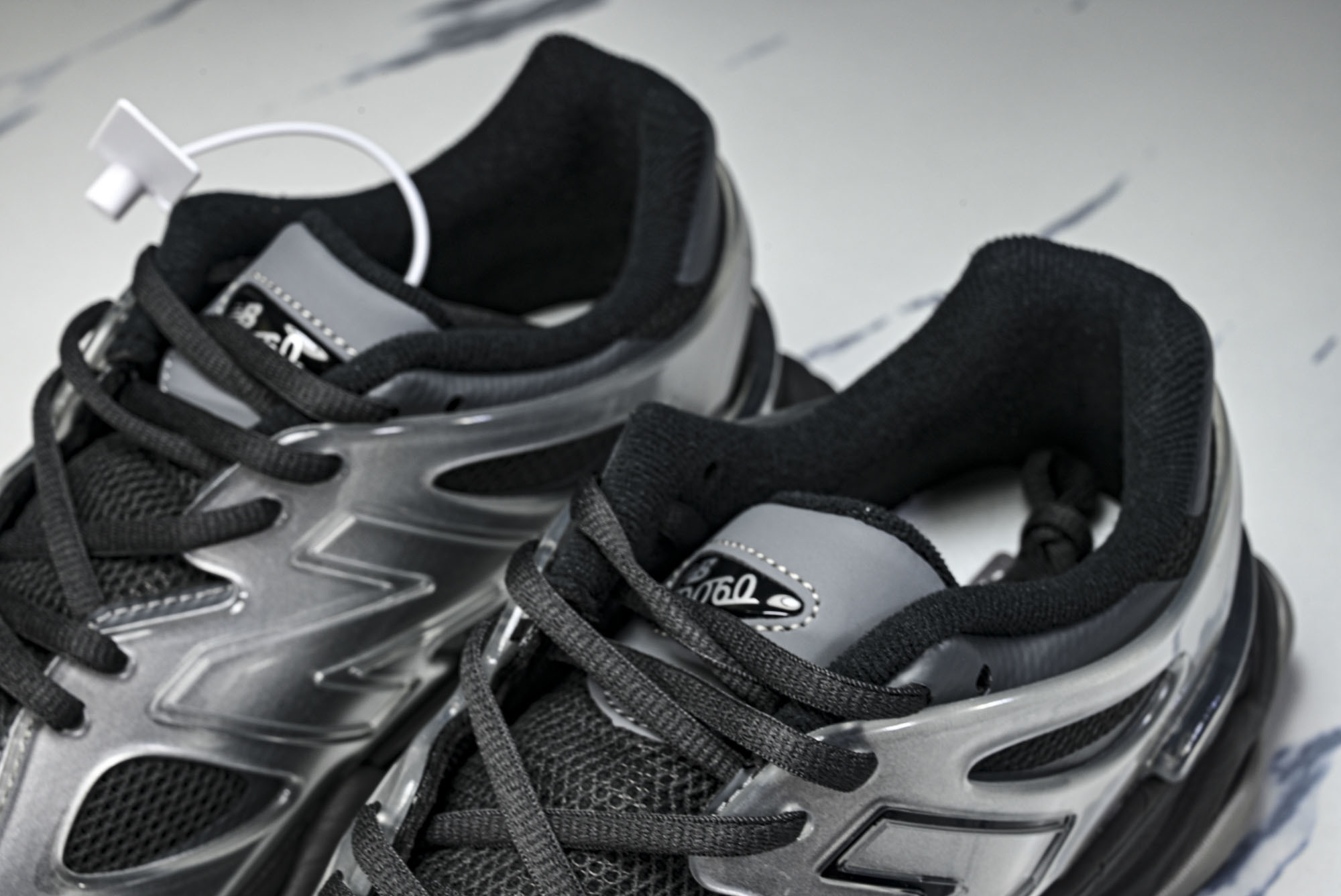 New Balance NB9060 联名款 复古休闲运动慢跑鞋 U9060ISA #YZ010#鞋款灵