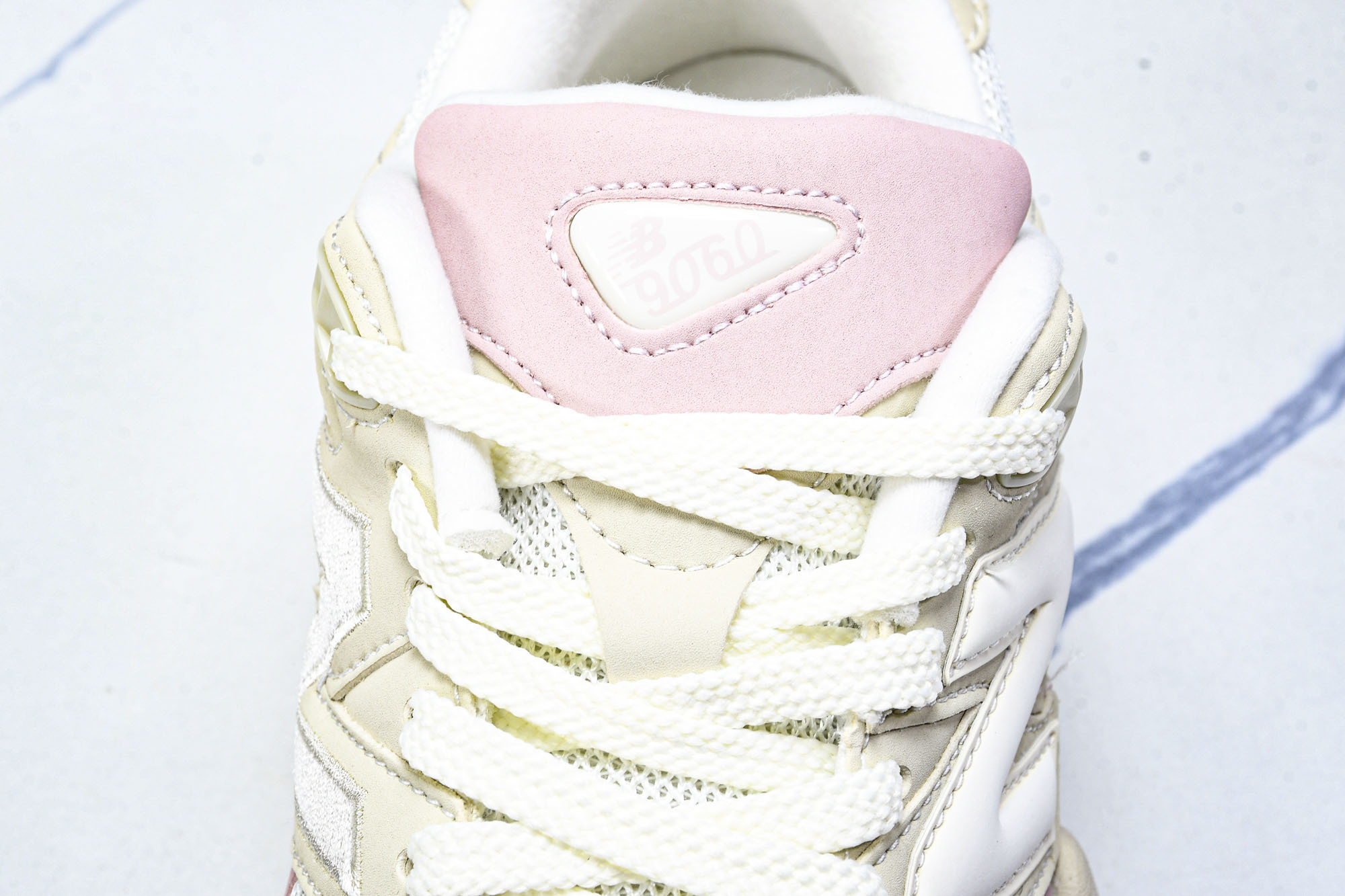 New Balance NB9060 联名款 复古休闲运动慢跑鞋 U9060JDP#鞋款灵感源自设计师本
