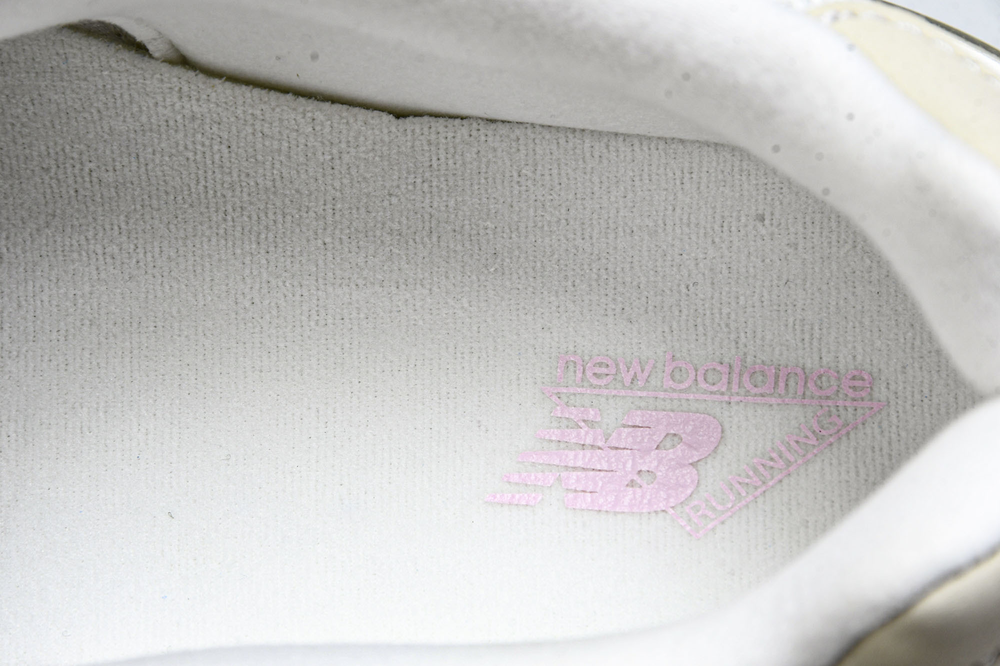 New Balance NB9060 联名款 复古休闲运动慢跑鞋 U9060JDP#鞋款灵感源自设计师本