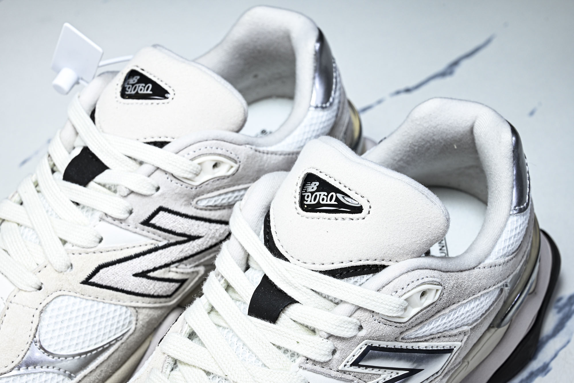 New Balance NB9060 联名款 复古休闲运动慢跑鞋 U9060JRB #YZ010#鞋款灵