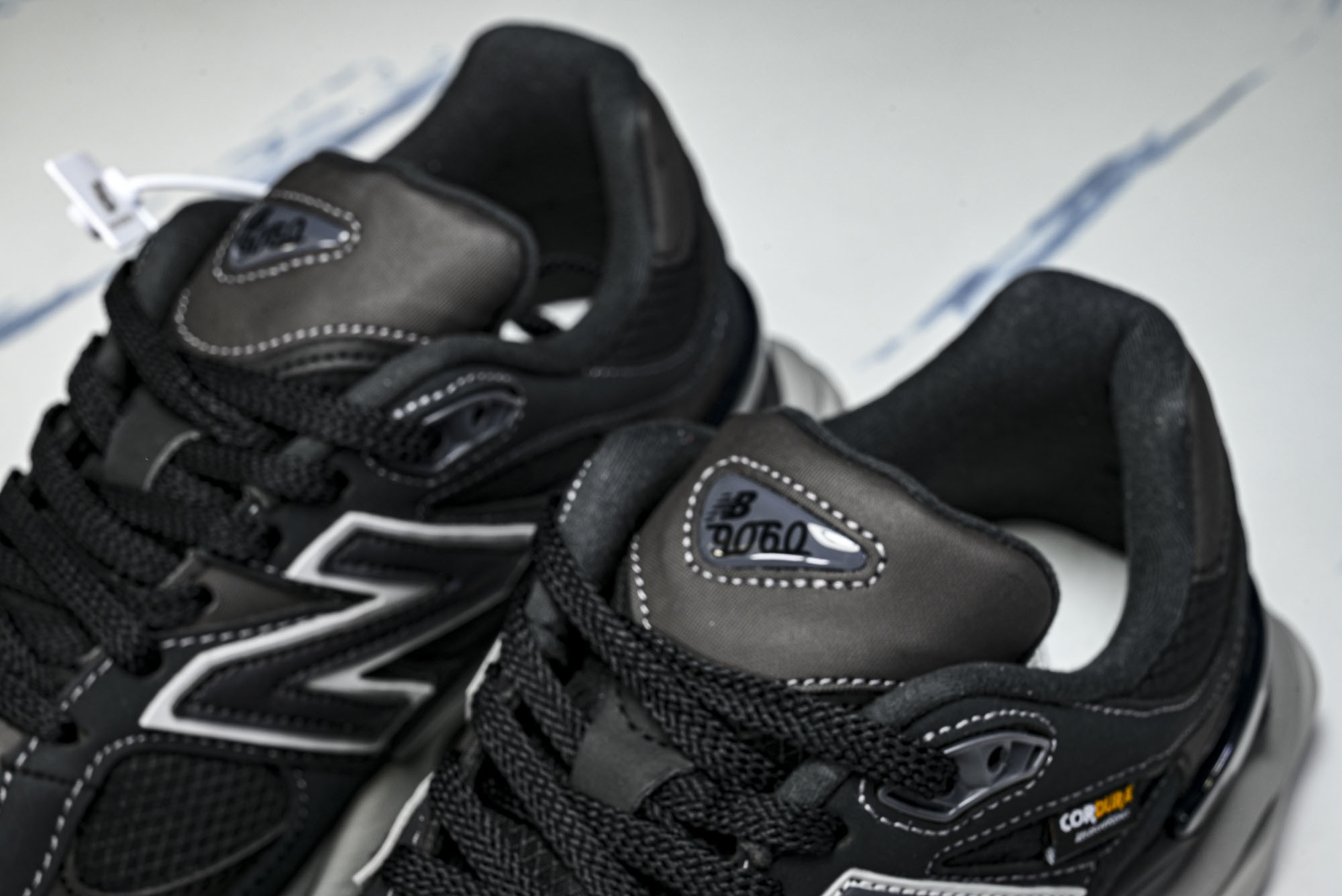 New Balance NB9060 联名款 复古休闲运动慢跑鞋 U9060ORA #YZ010#鞋款灵