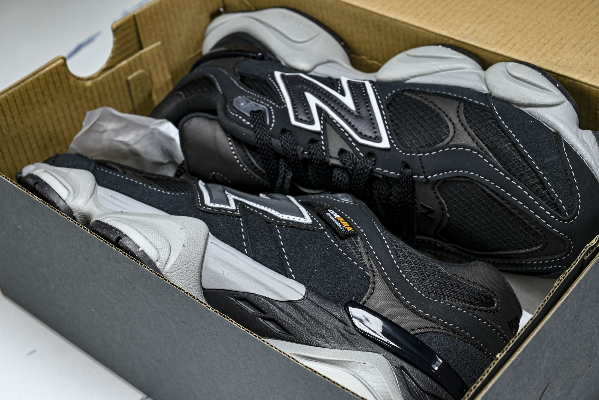 New Balance NB9060 联名款 复古休闲运动慢跑鞋 U9060ORA #YZ010#鞋款灵