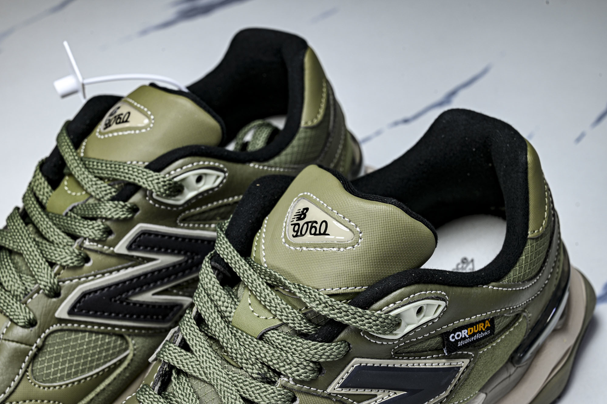 New Balance NB9060 联名款 复古休闲运动慢跑鞋 U9060ORC #YZ010#鞋款灵