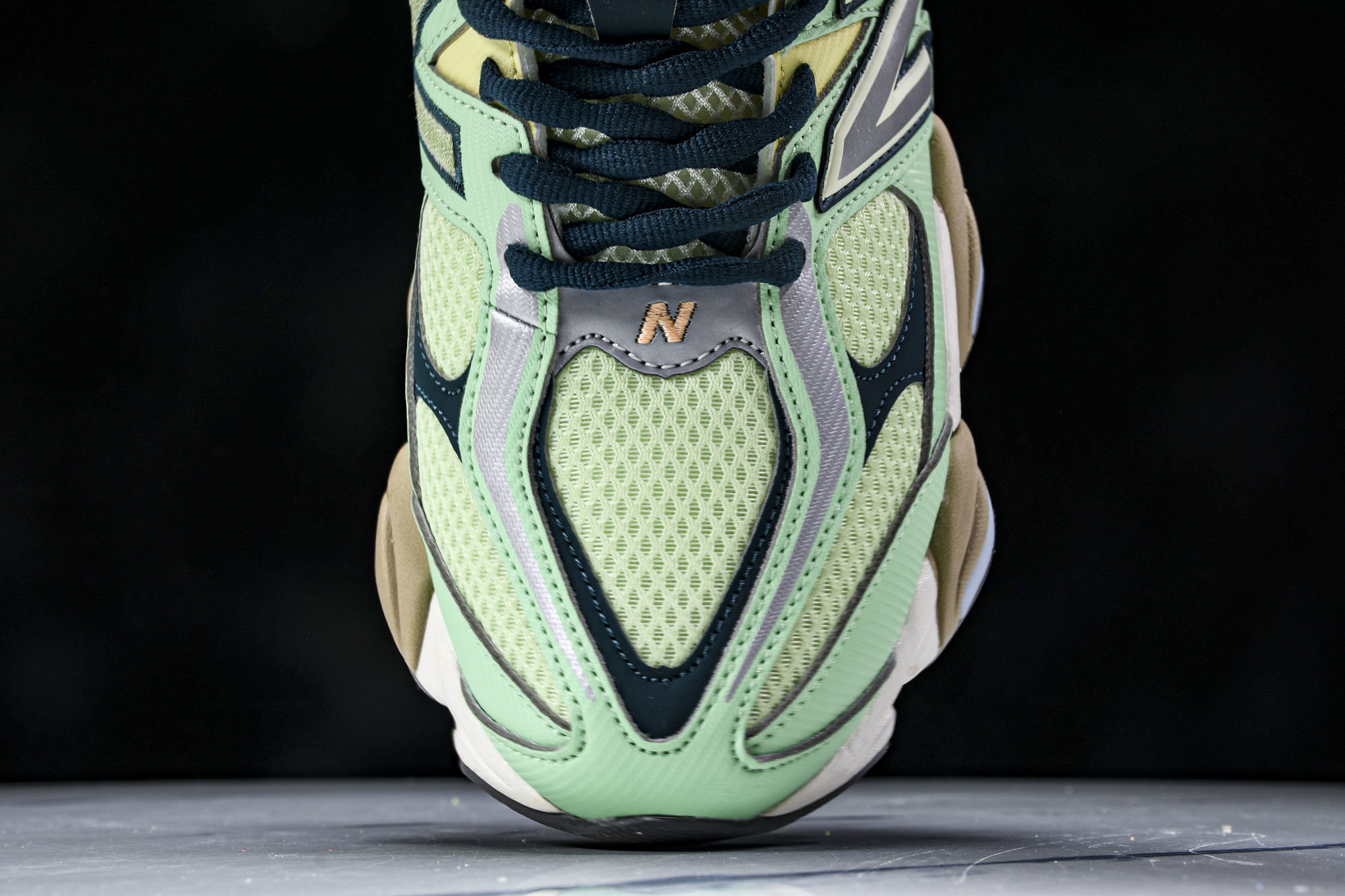 New Balance NB9060 联名款 复古休闲运动慢跑鞋 U9060TMA #YZ010#鞋款灵