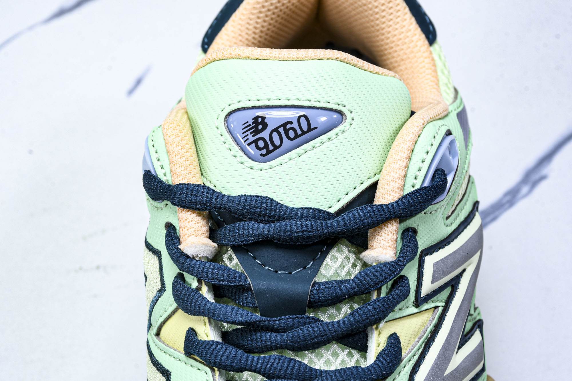 New Balance NB9060 联名款 复古休闲运动慢跑鞋 U9060TMA #YZ010#鞋款灵