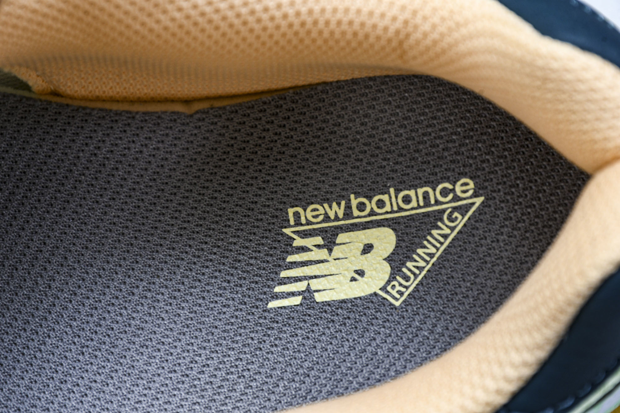 New Balance NB9060 联名款 复古休闲运动慢跑鞋 U9060TMA #YZ010#鞋款灵